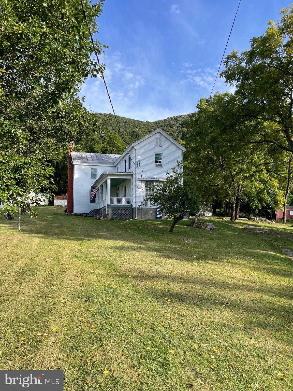 5723 Us-220 S photo 2