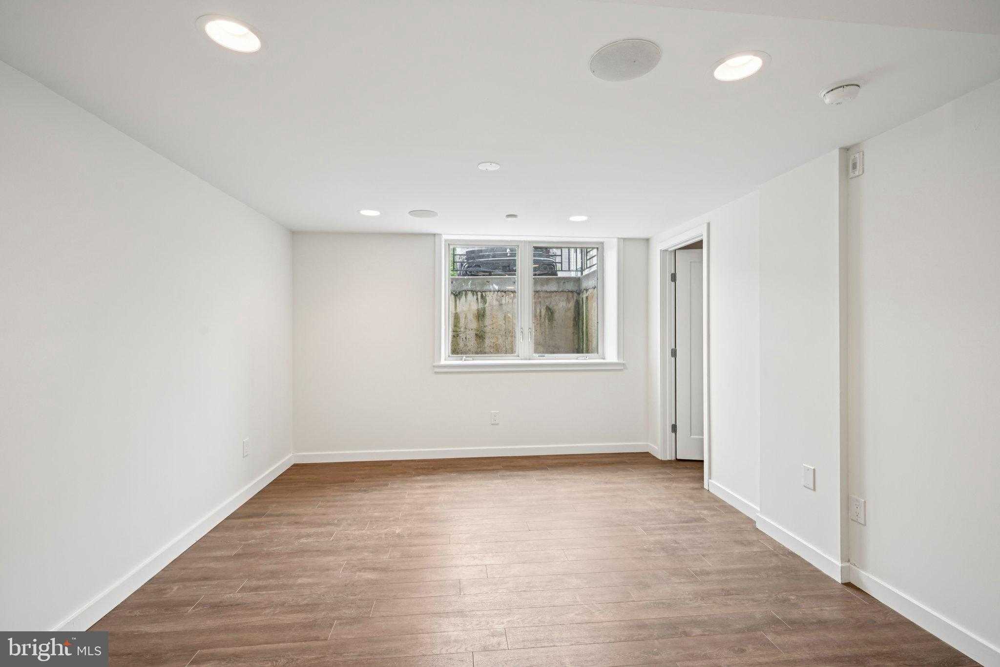 753 N 20th St Unit 1 photo 19