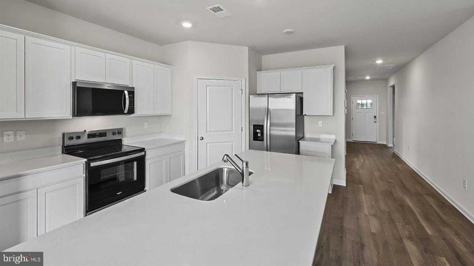 648 Hoot Owl Ln photo 12