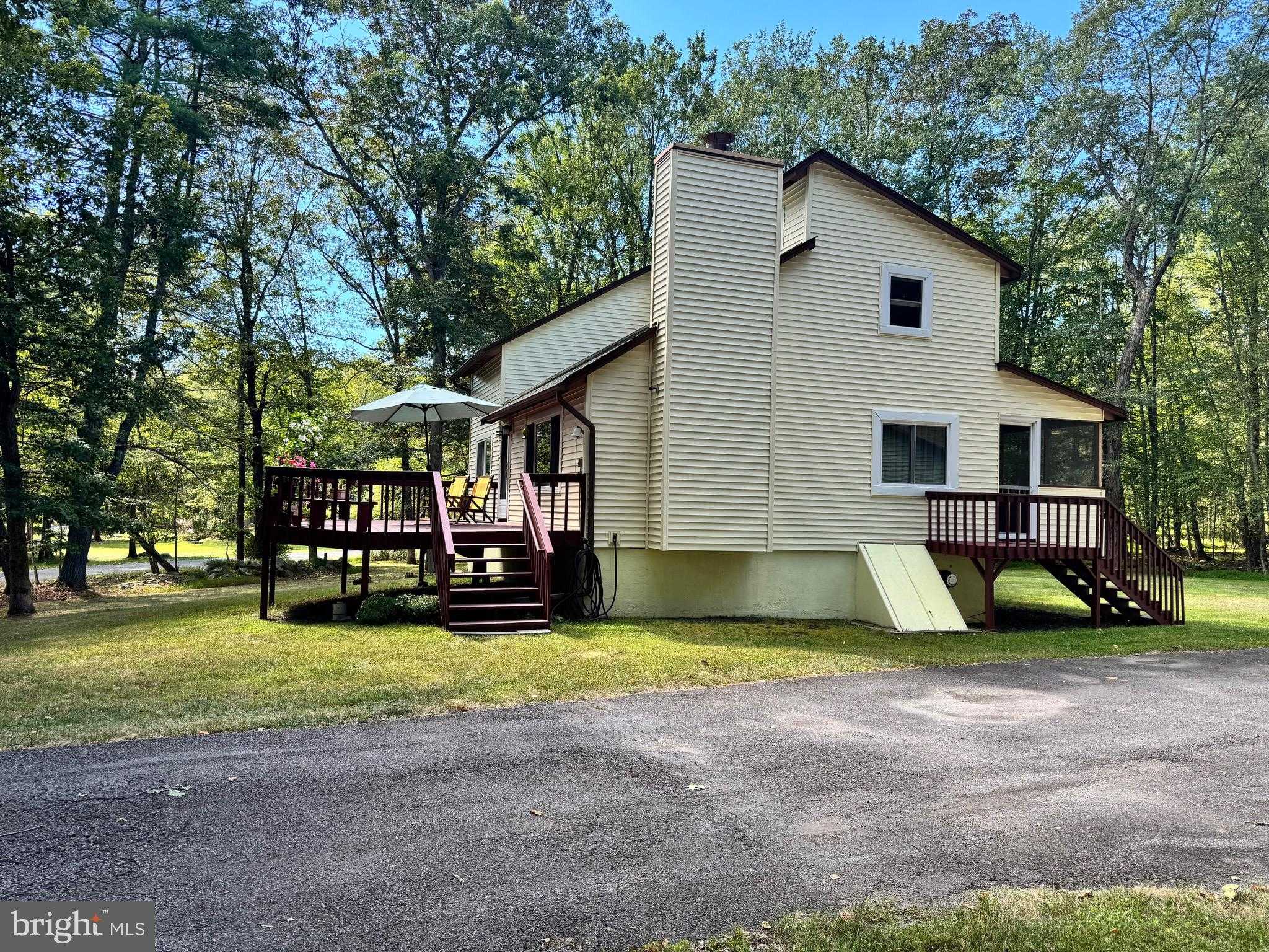 2174 Vista Cir photo 33