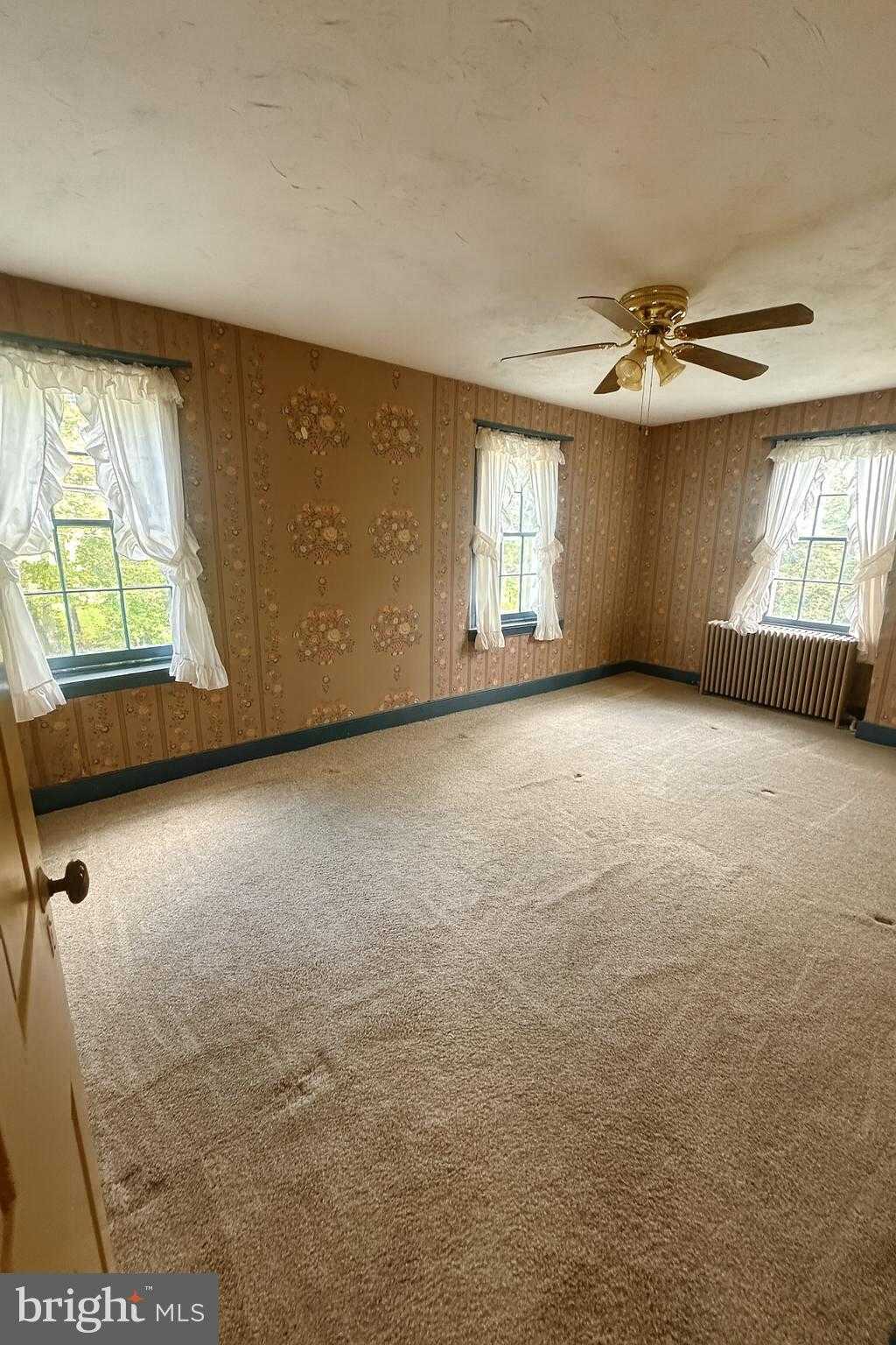 80 S County Line Rd photo 22