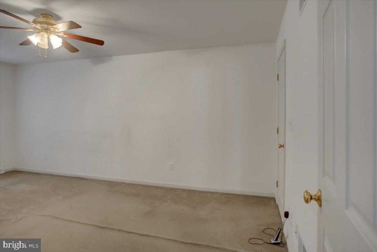 822 Lindia Dr photo 31