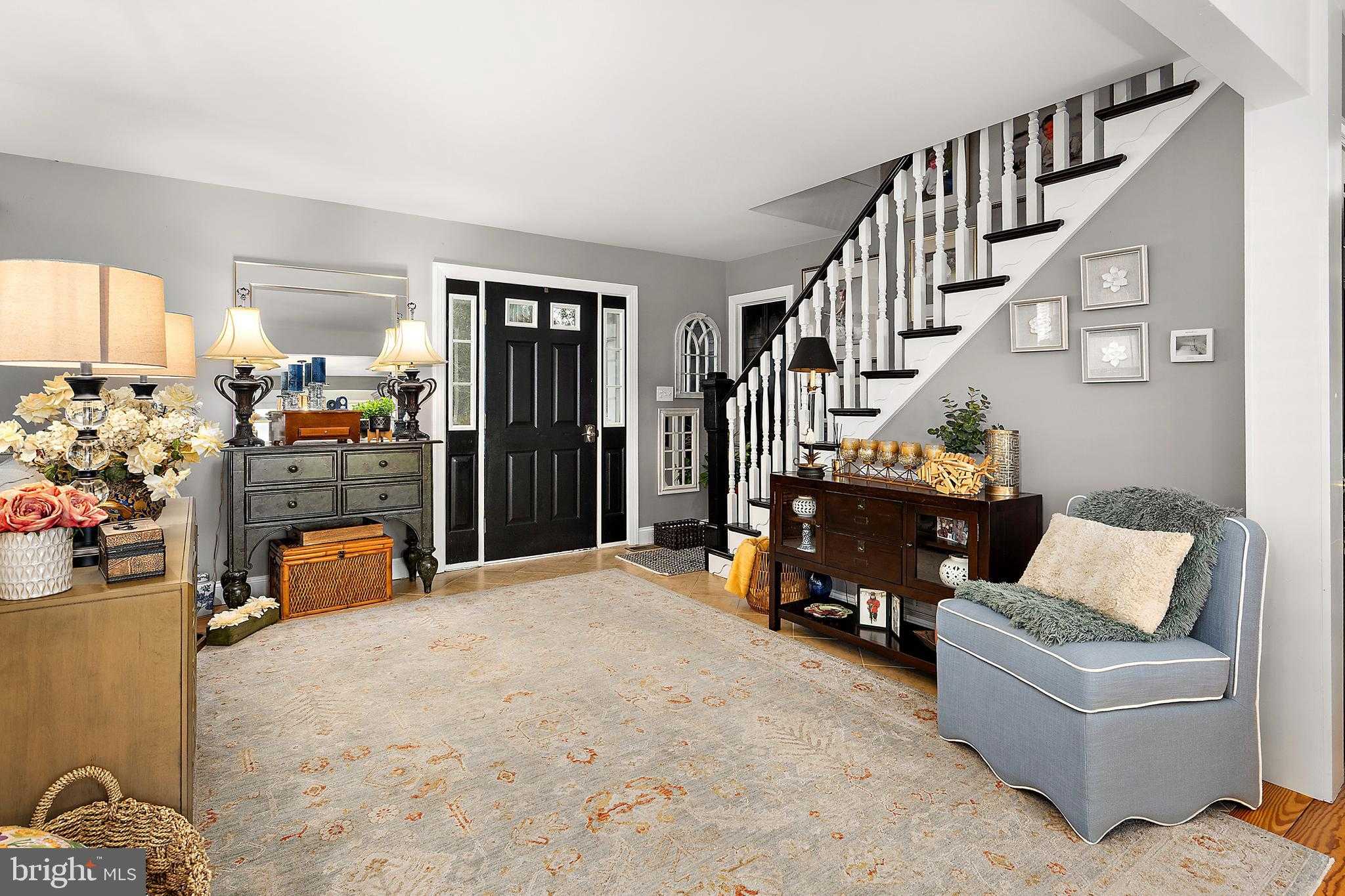 6226 Knoll Hill Dr photo 10