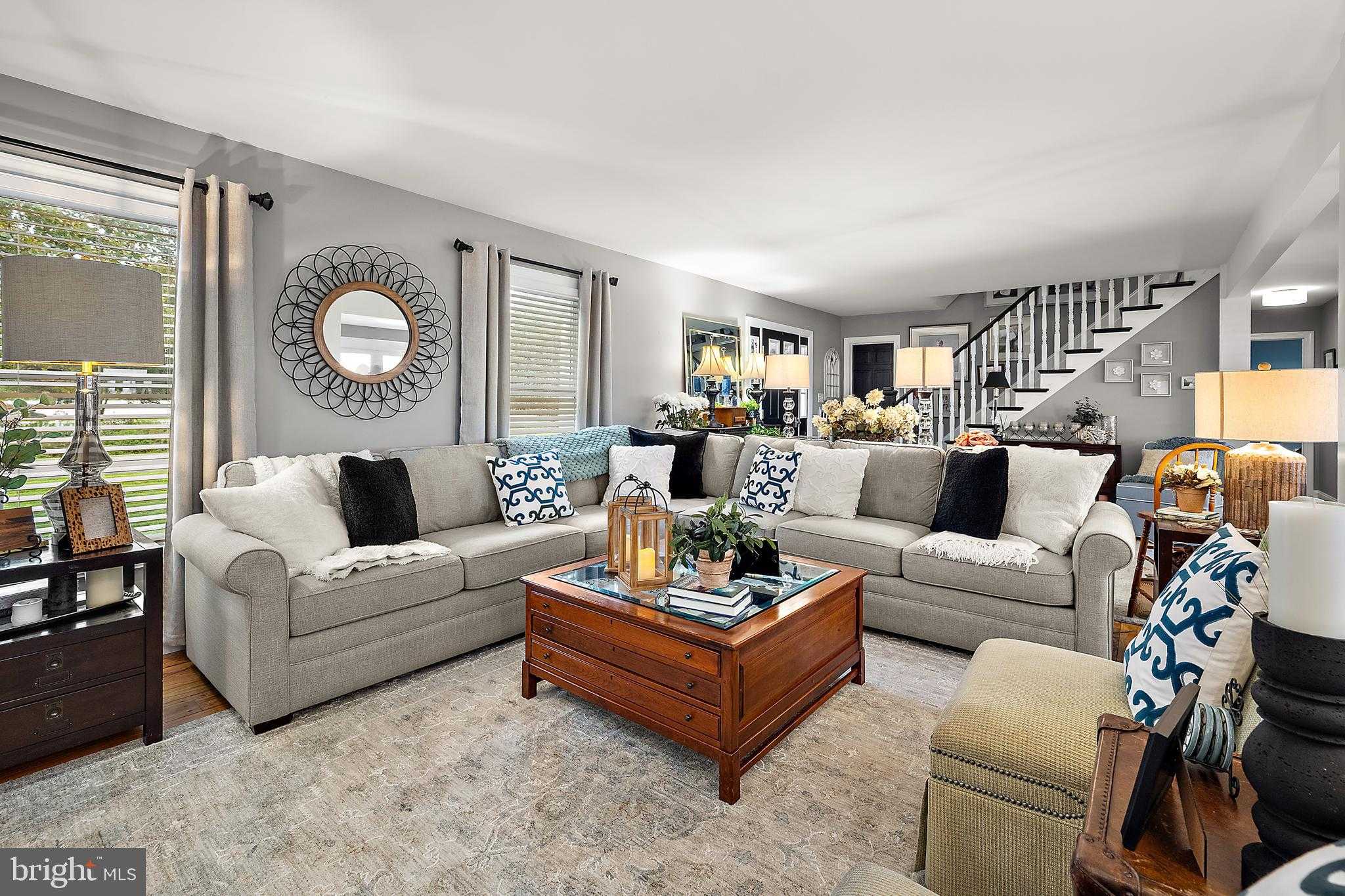 6226 Knoll Hill Dr photo 14