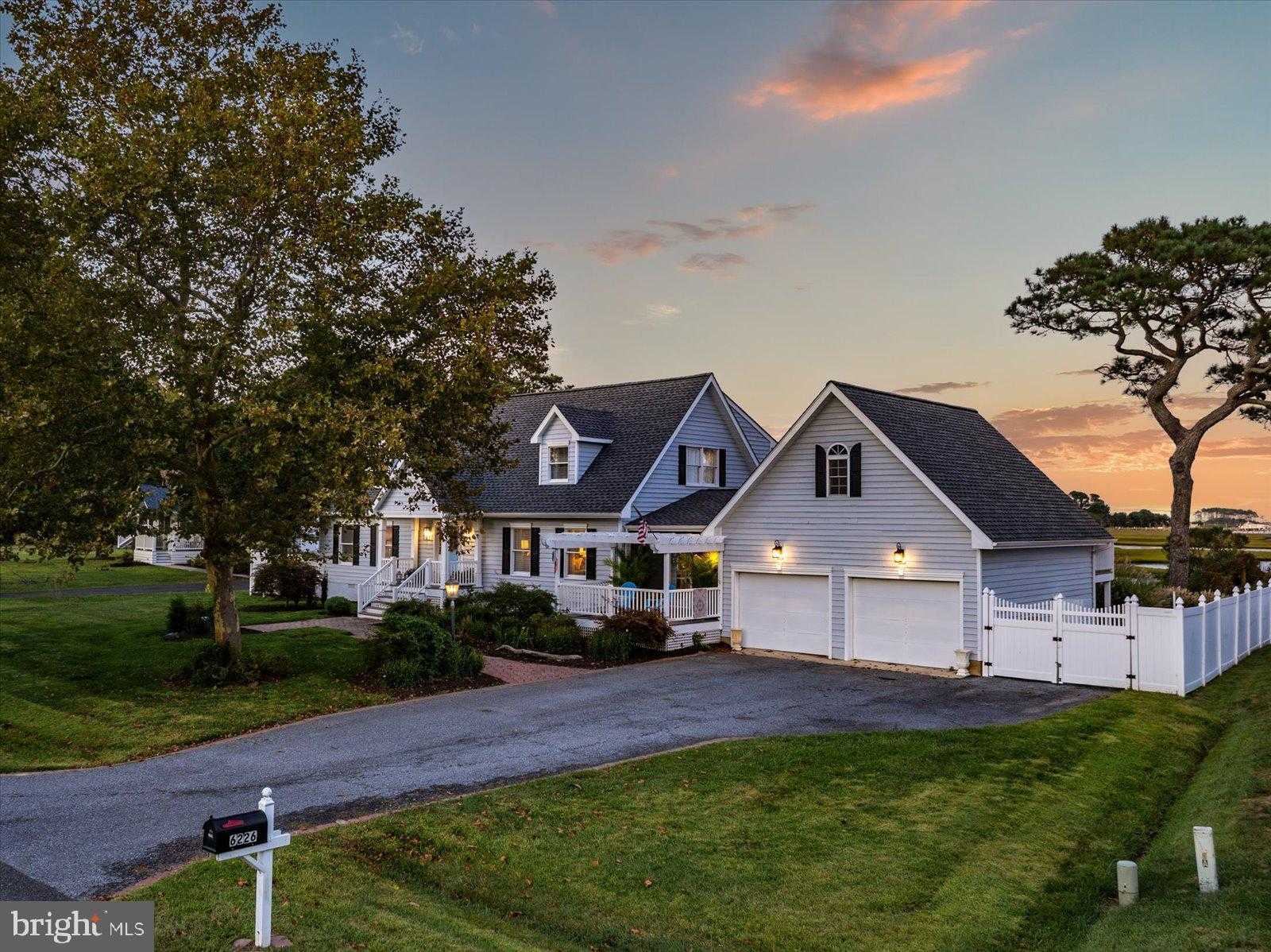 6226 Knoll Hill Dr photo 2