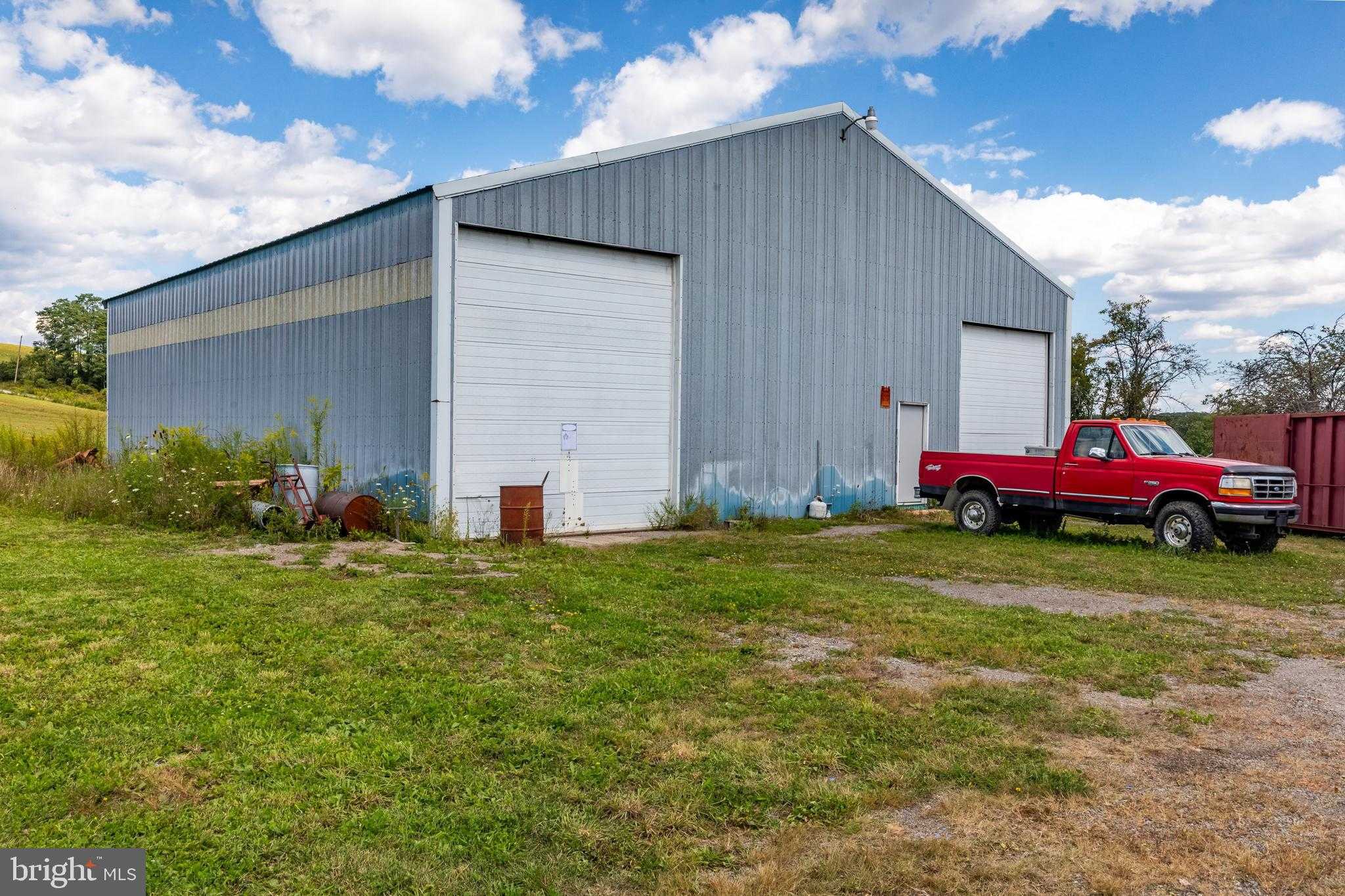 6832 Lincoln Hwy photo 23