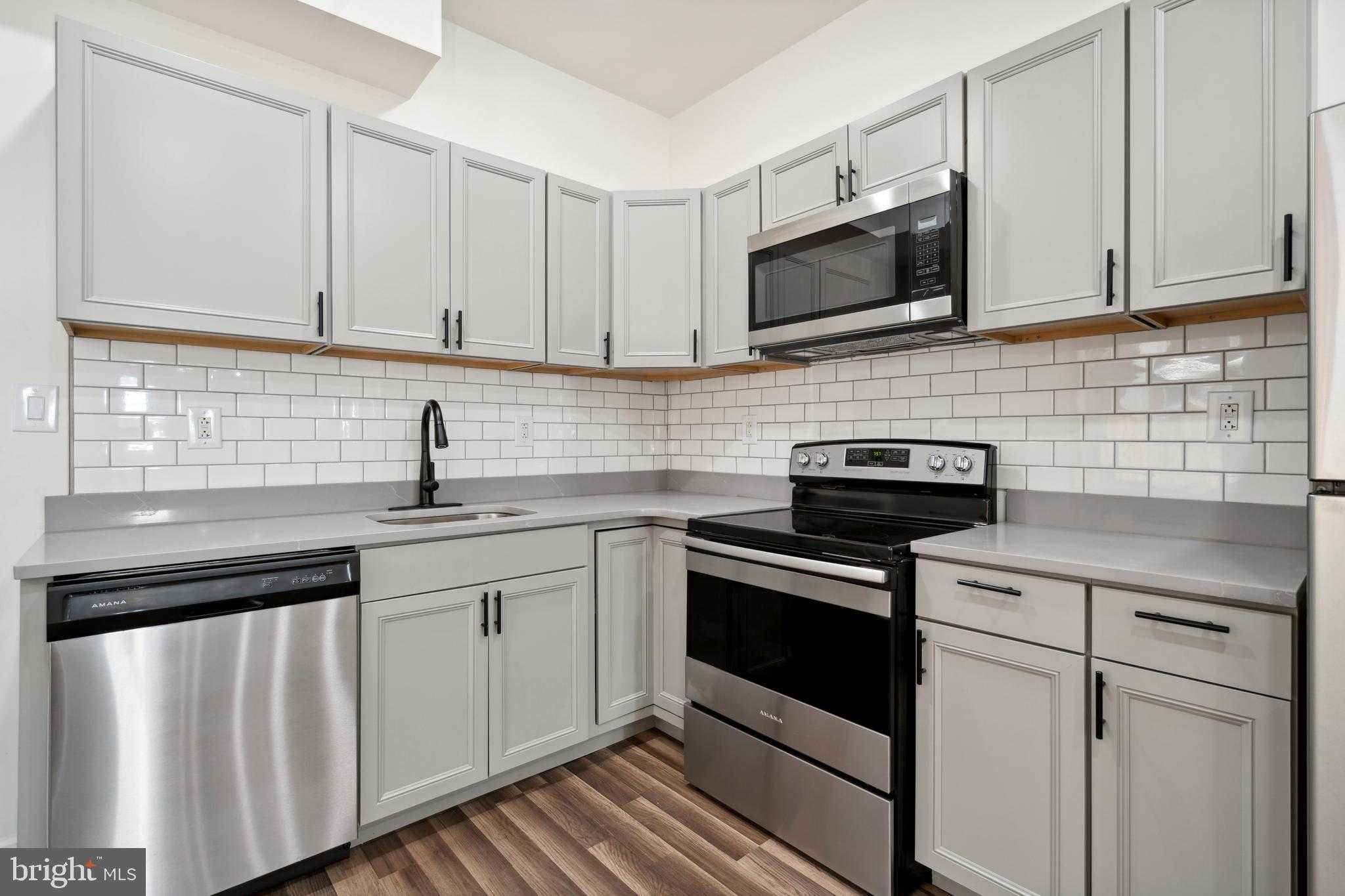 2540 N 17th St photo 7