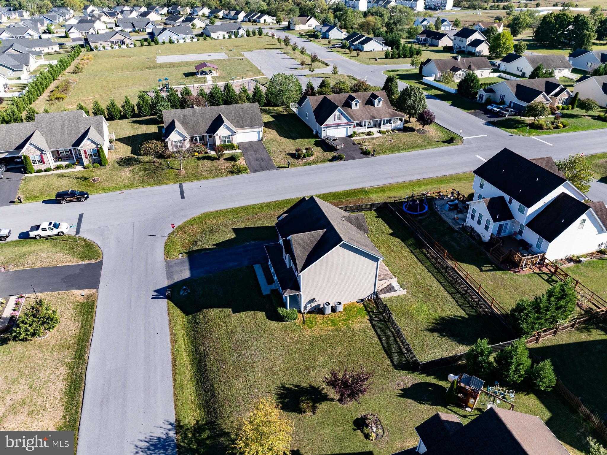 11 Pimlico Path photo 62