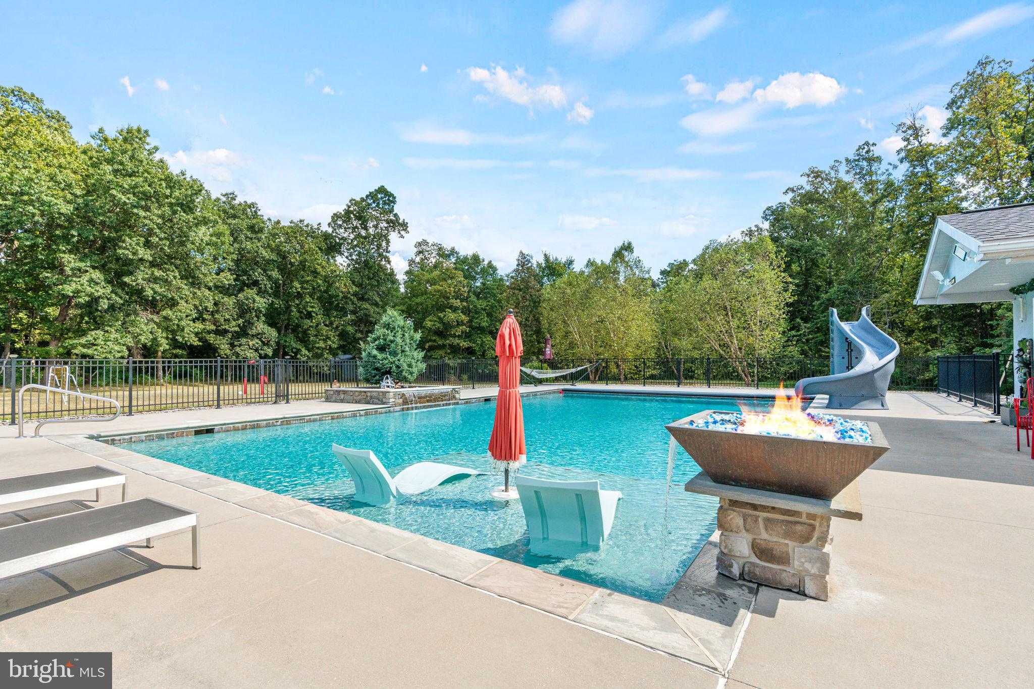 75 Cavalry Field Rd photo 112