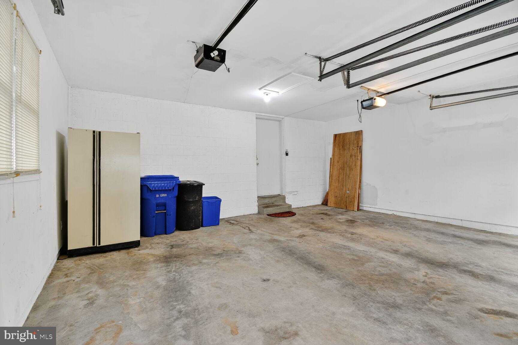 11902 Bernard Dr photo 27