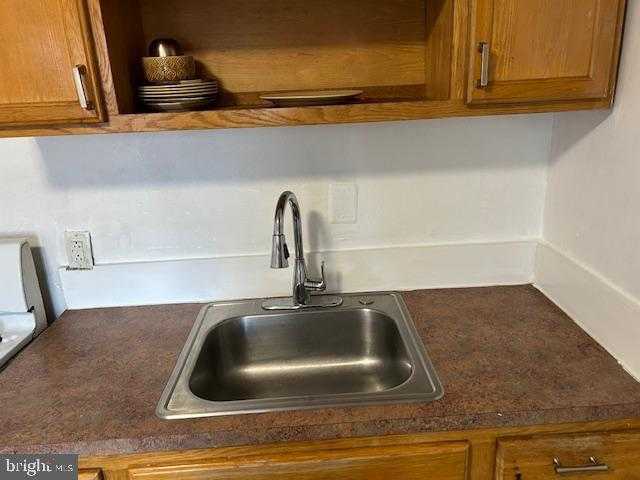 1669 N 56th St photo 66