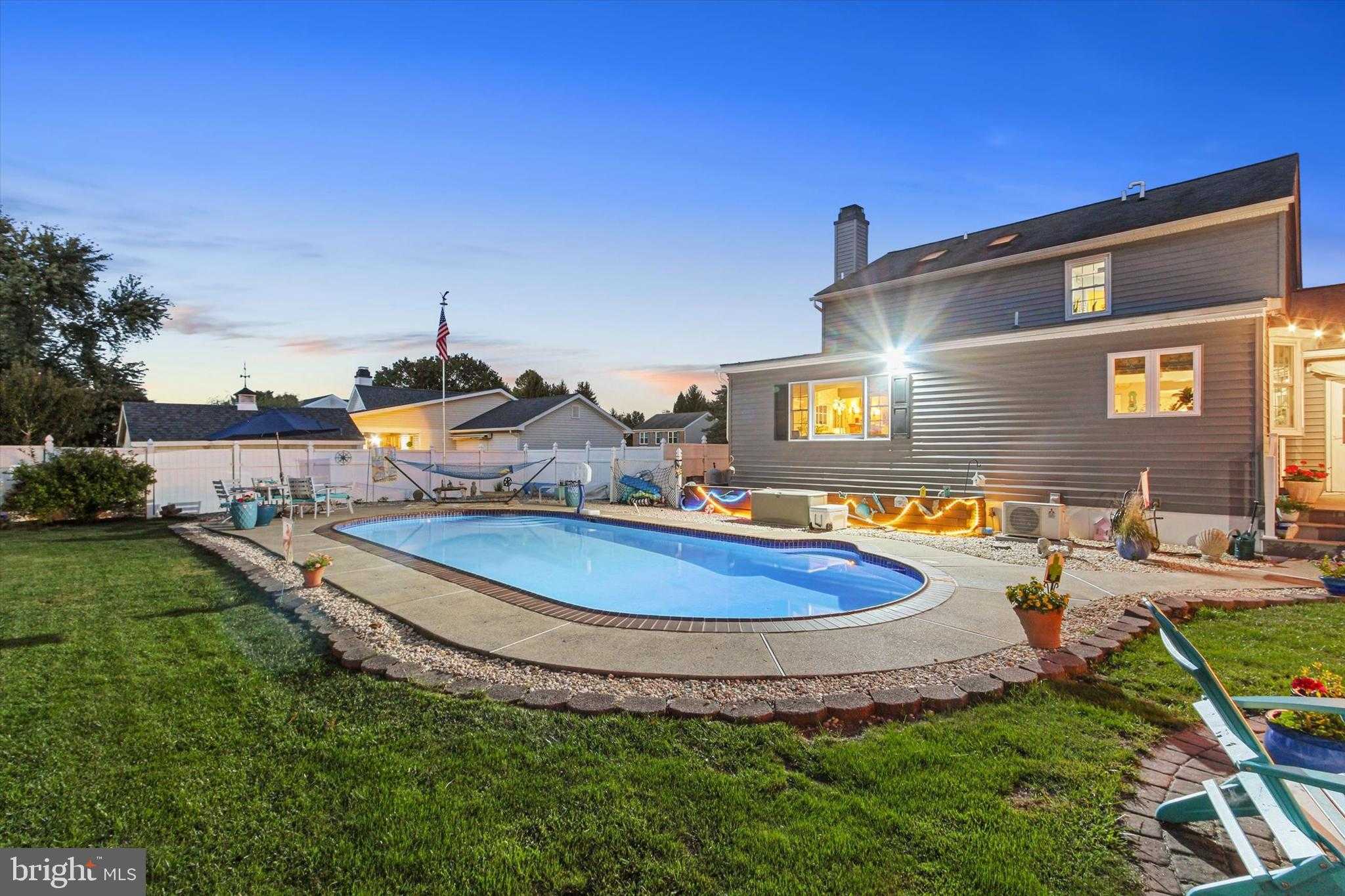 10 Old Farm Ln photo 6