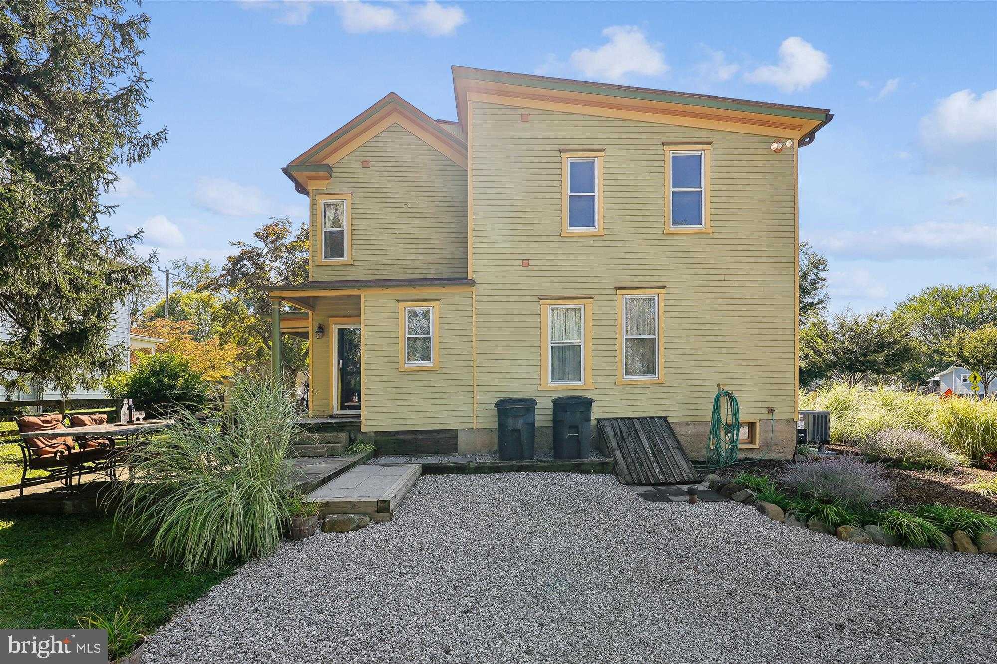 45 E Broad Way photo 48