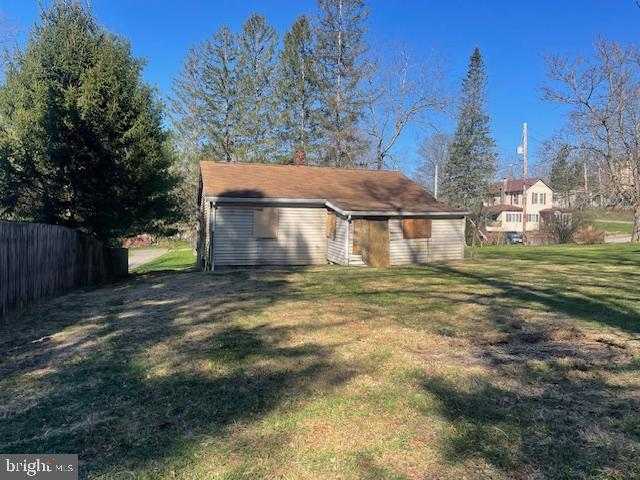 809 N St, Mt Lake Park