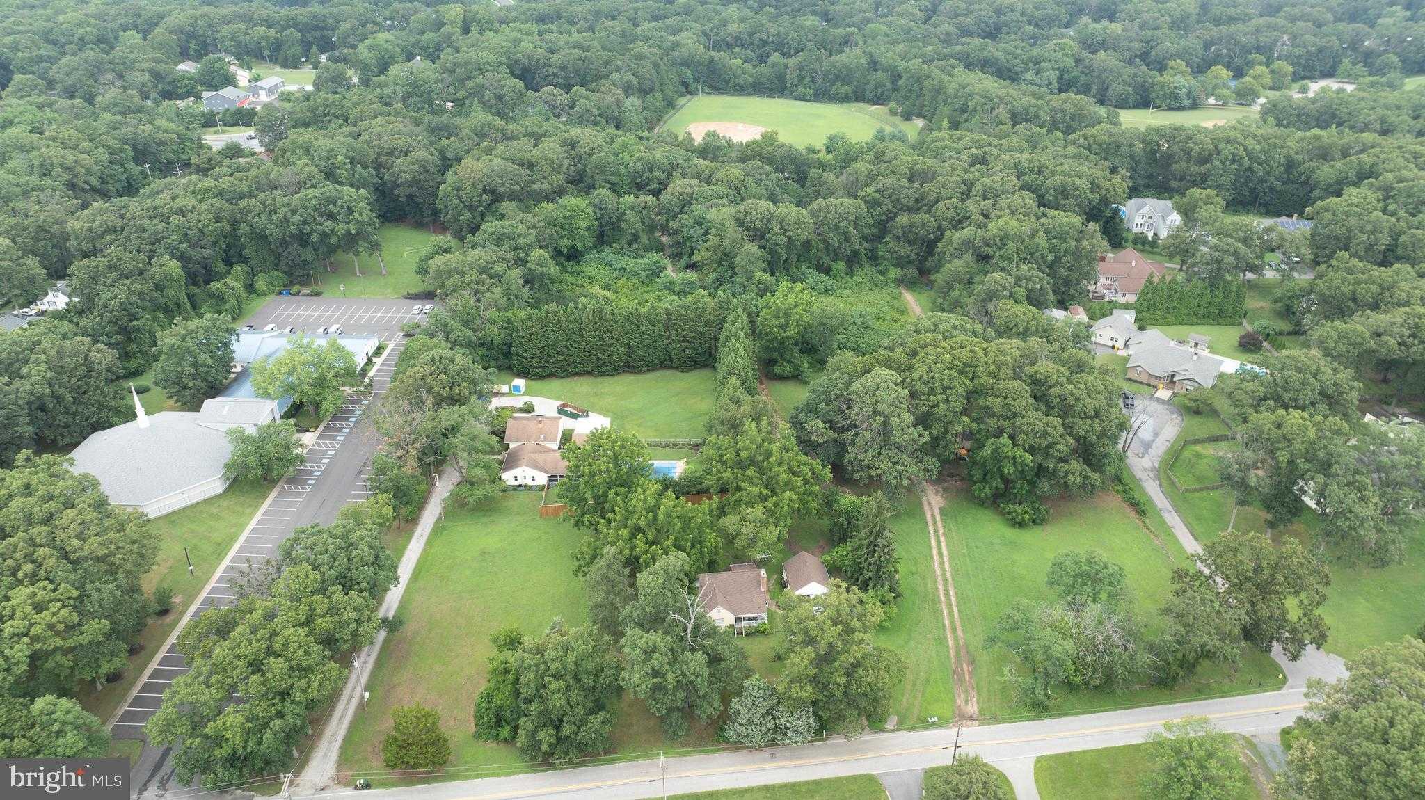 304 W Pasadena Rd photo 6