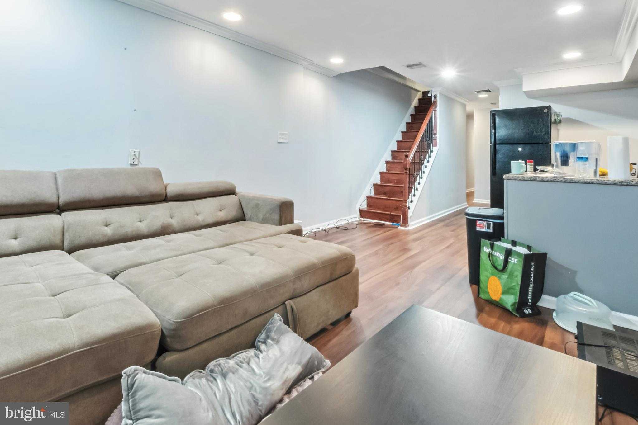 1817 N Bouvier St photo 13