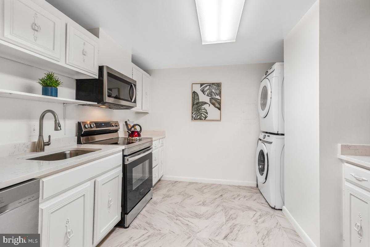 4601 N Park Ave Apt 1019 photo 7