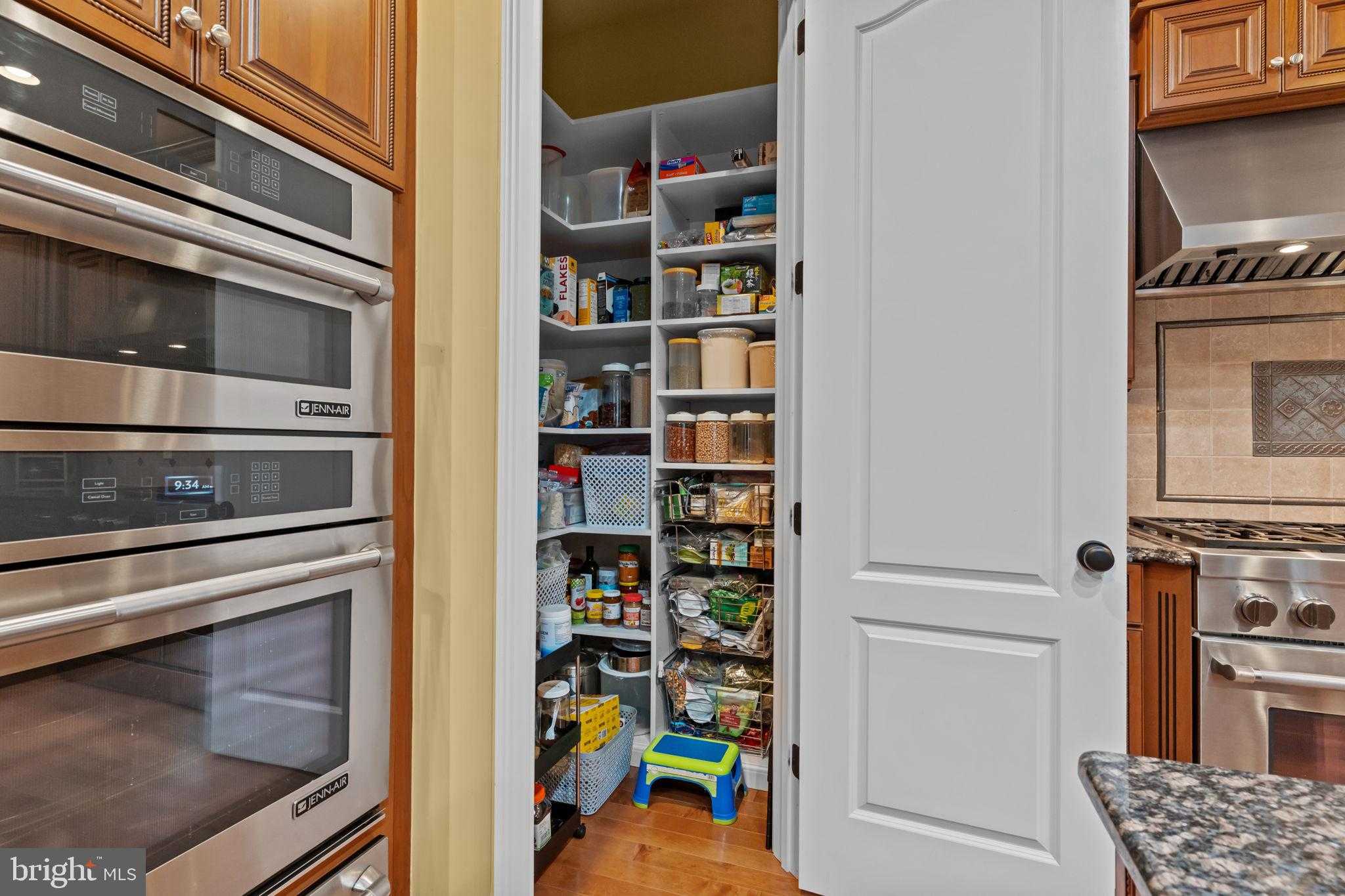 288 Jane Chapman Dr E photo 41