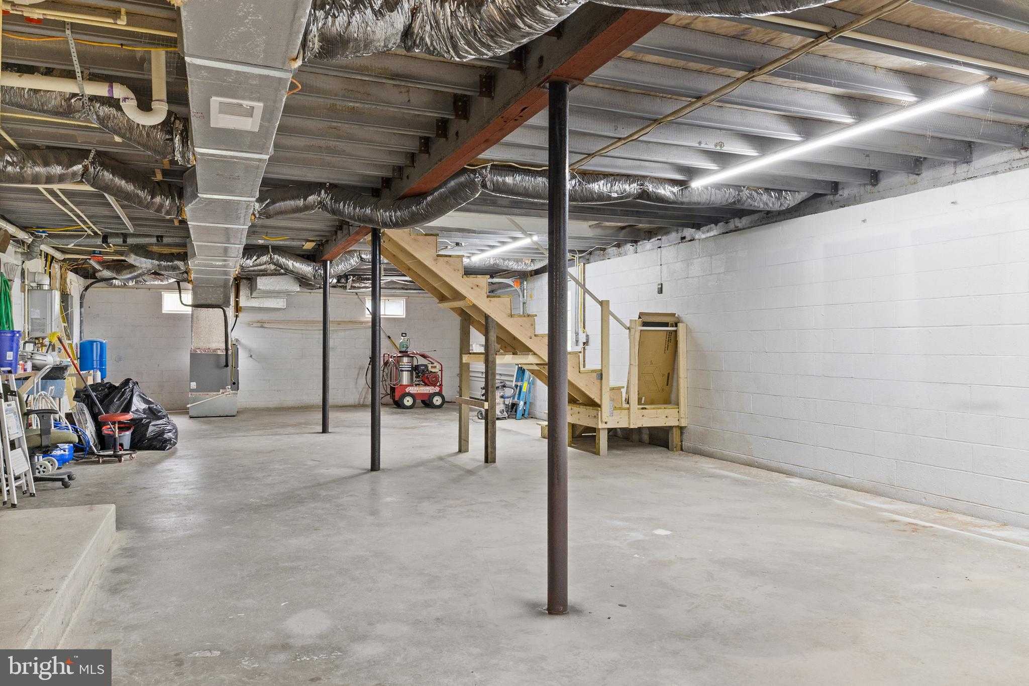 921 Parsons Dr photo 43