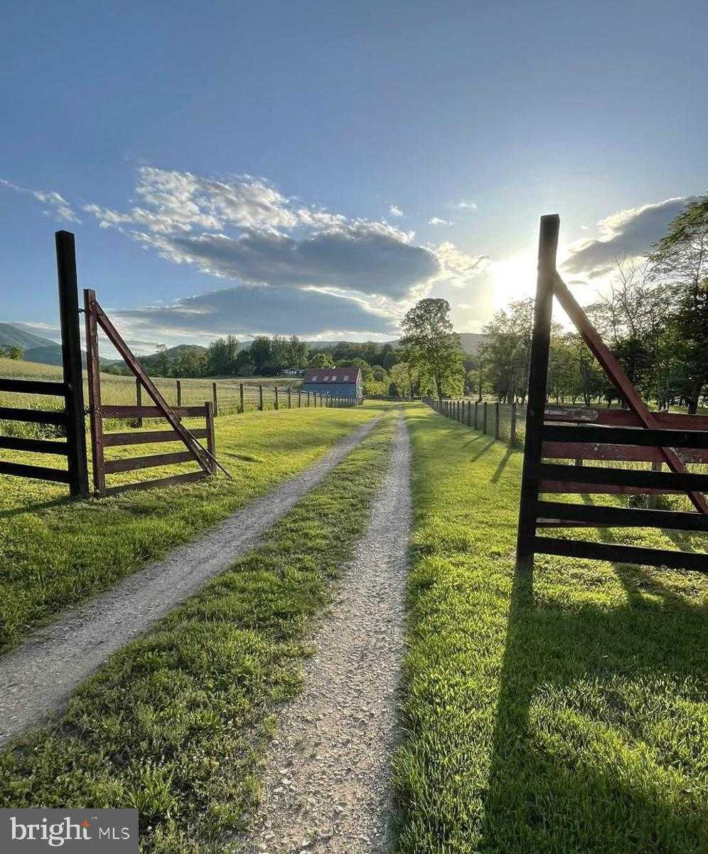 521 Dearing Rd photo 31