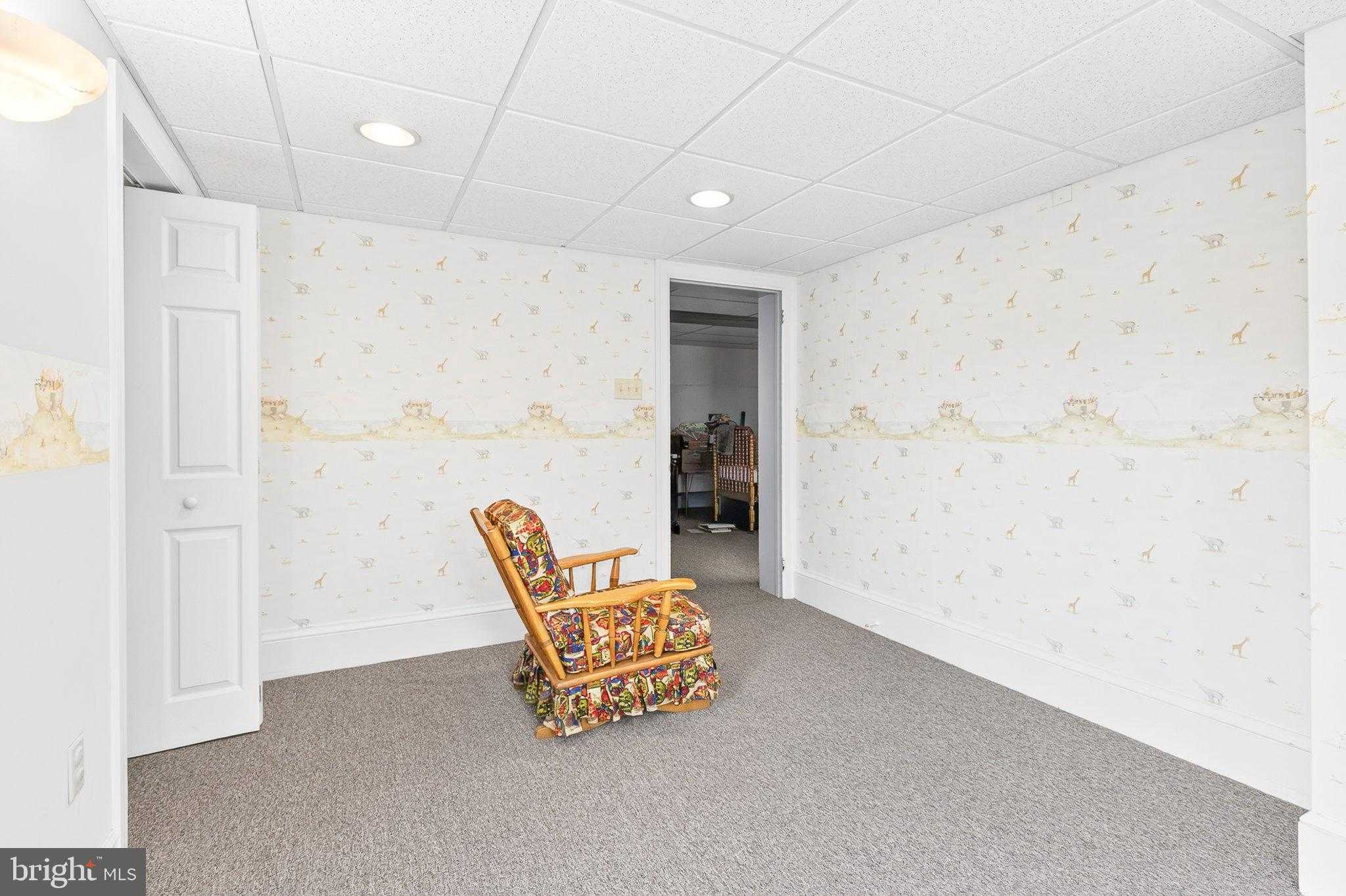 131 Pearl St photo 18