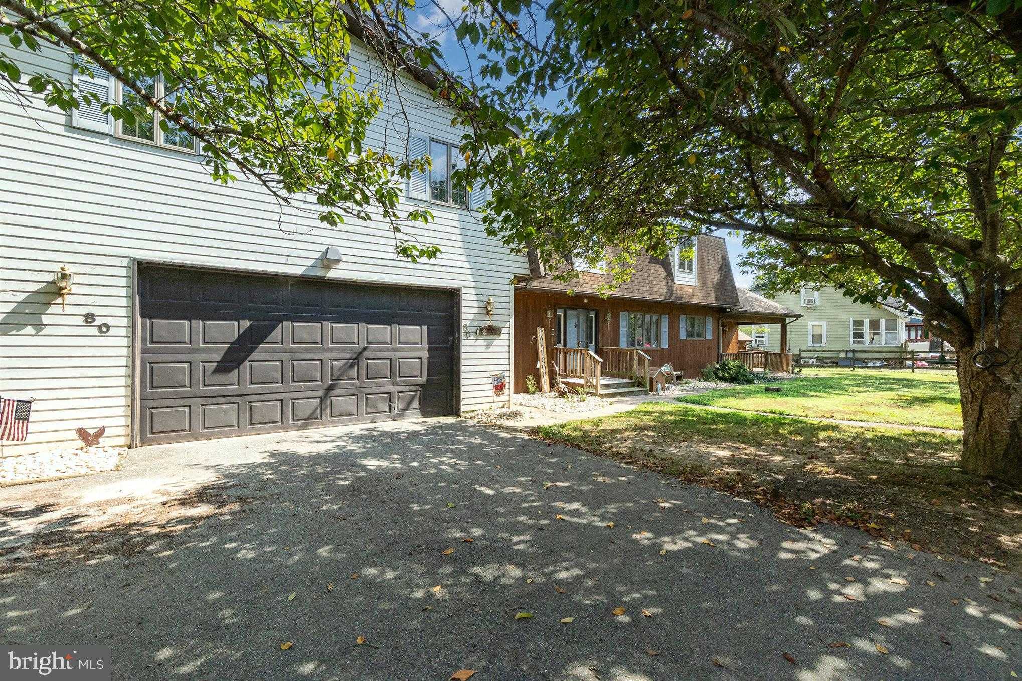 80 Parkside Dr photo 33