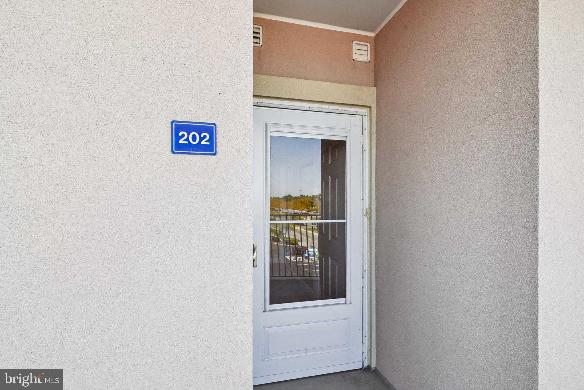 104 125th St Unit 202 photo 14