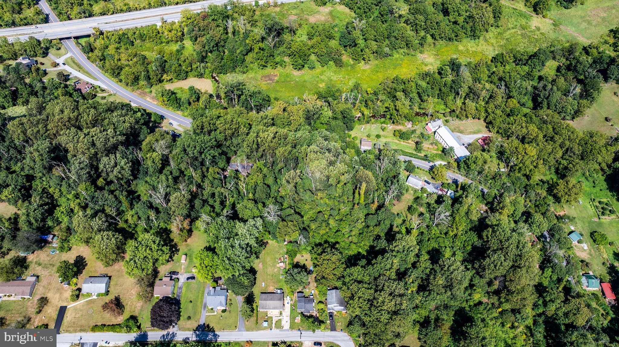 717 Wagontown Rd photo 3