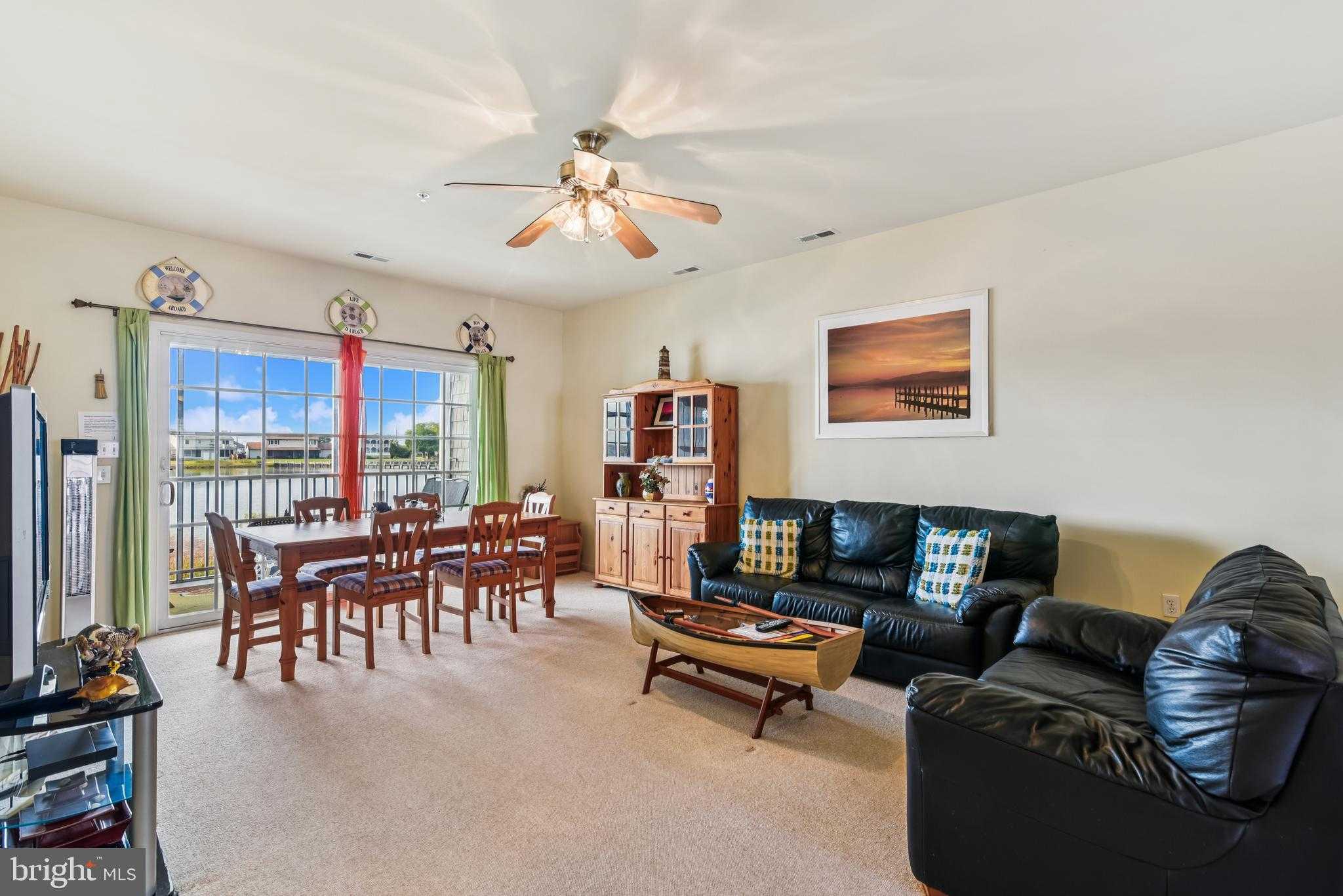 107 Waters Edge photo 8