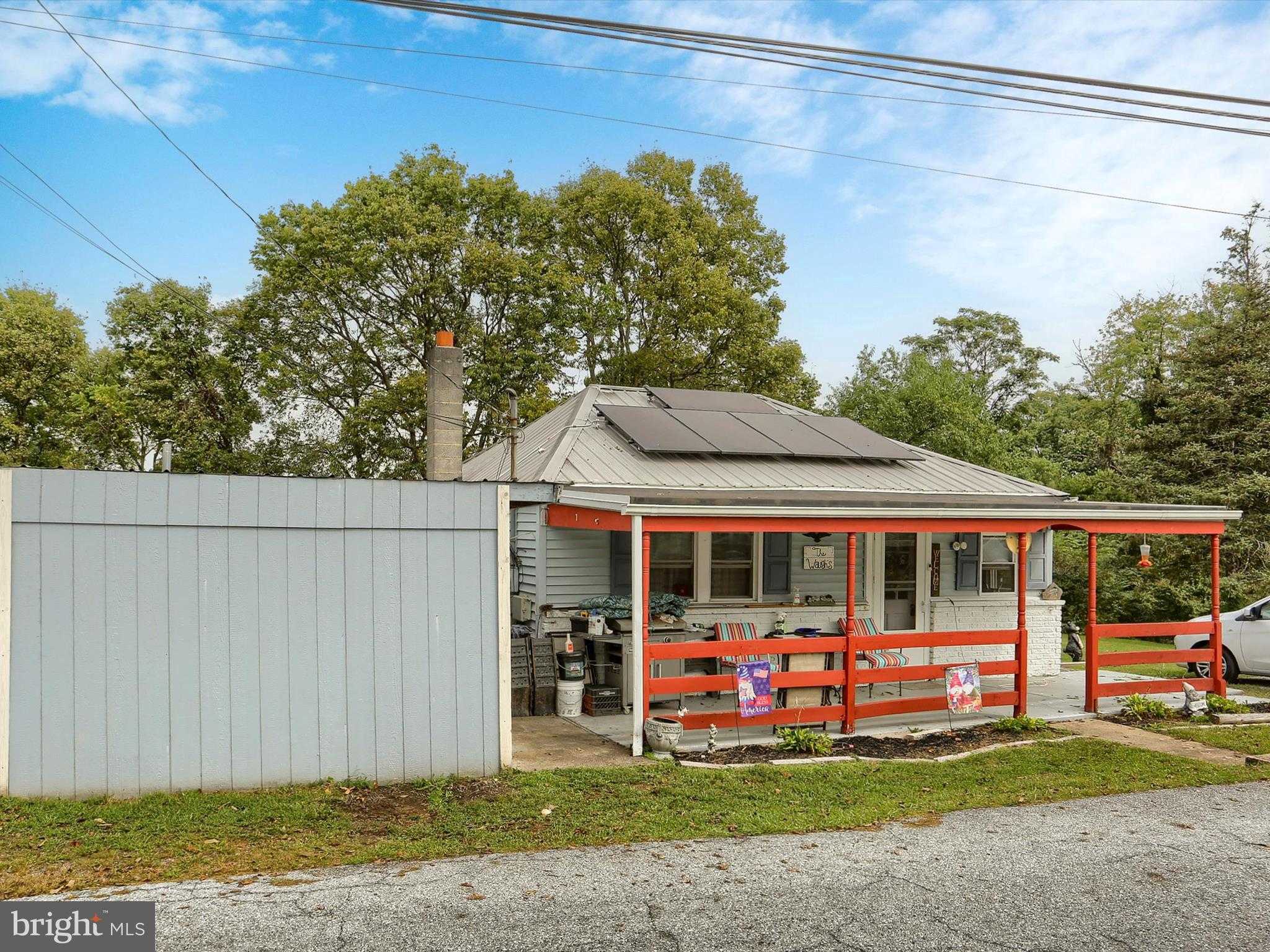 1609 High St photo 4