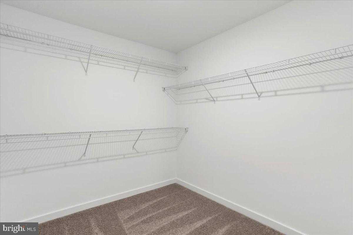 13710 Pulaski Dr photo 40