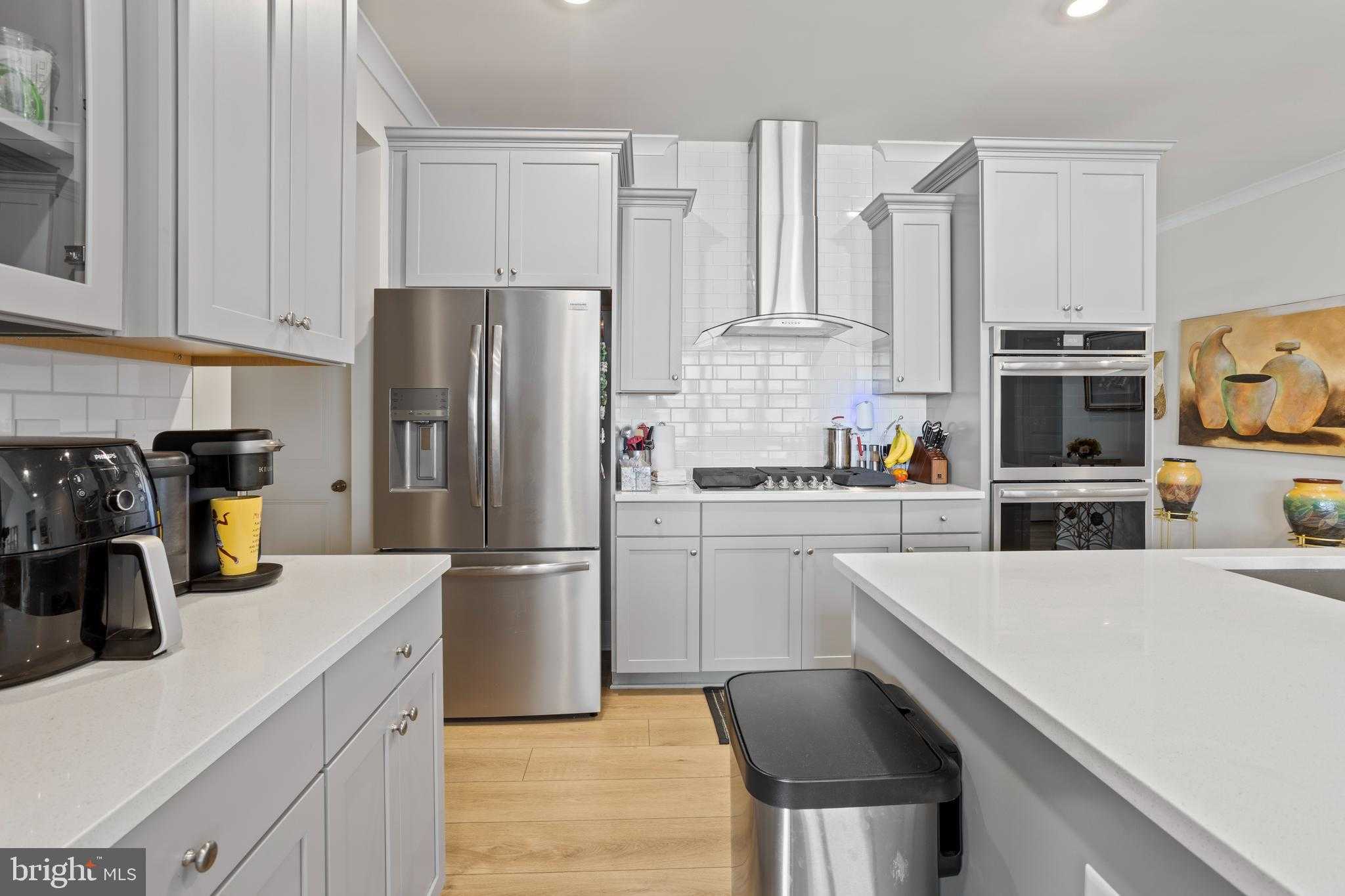 5332 Kings Canyon CT photo 11