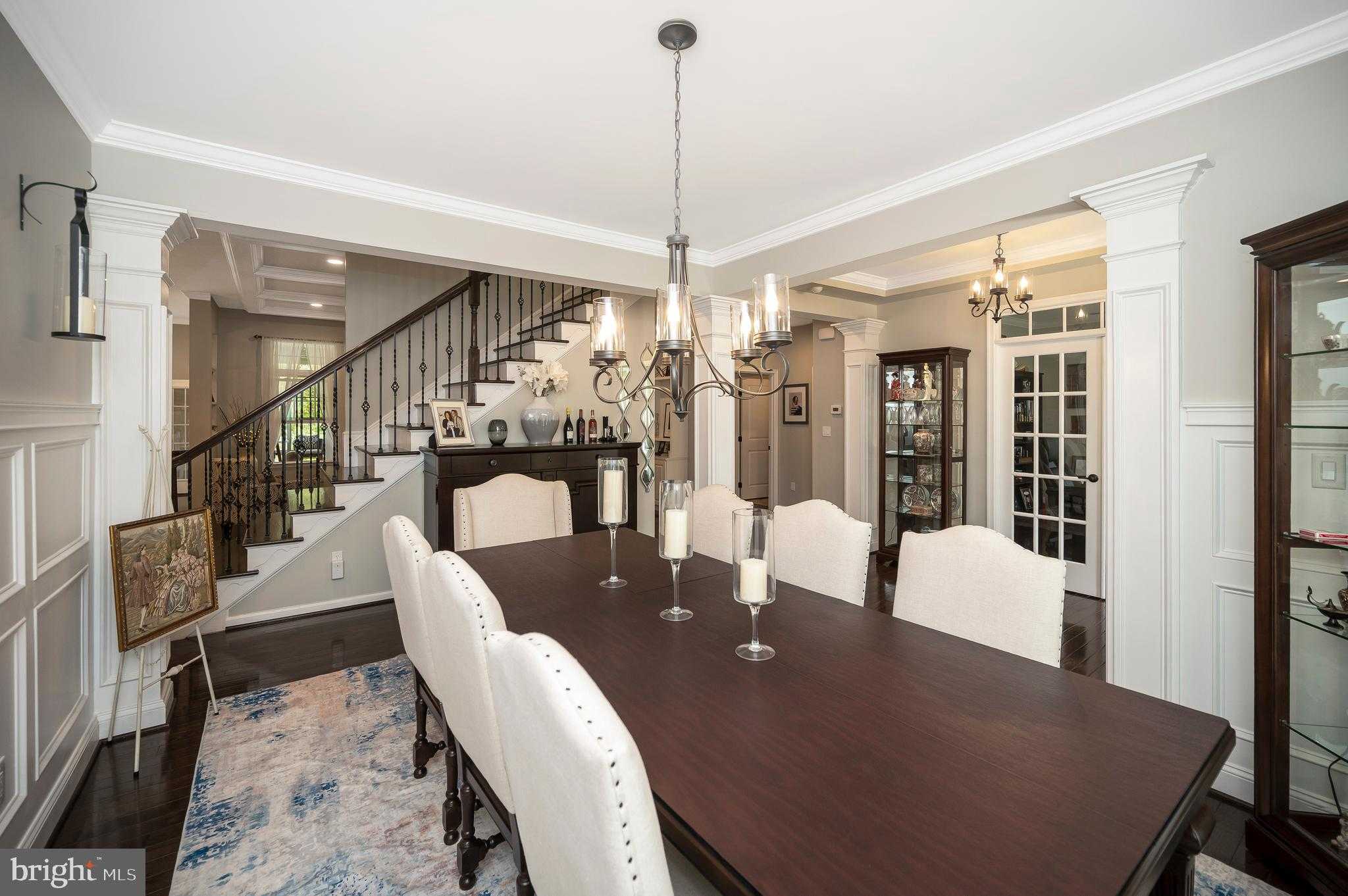 20 Genevieve CT photo 8