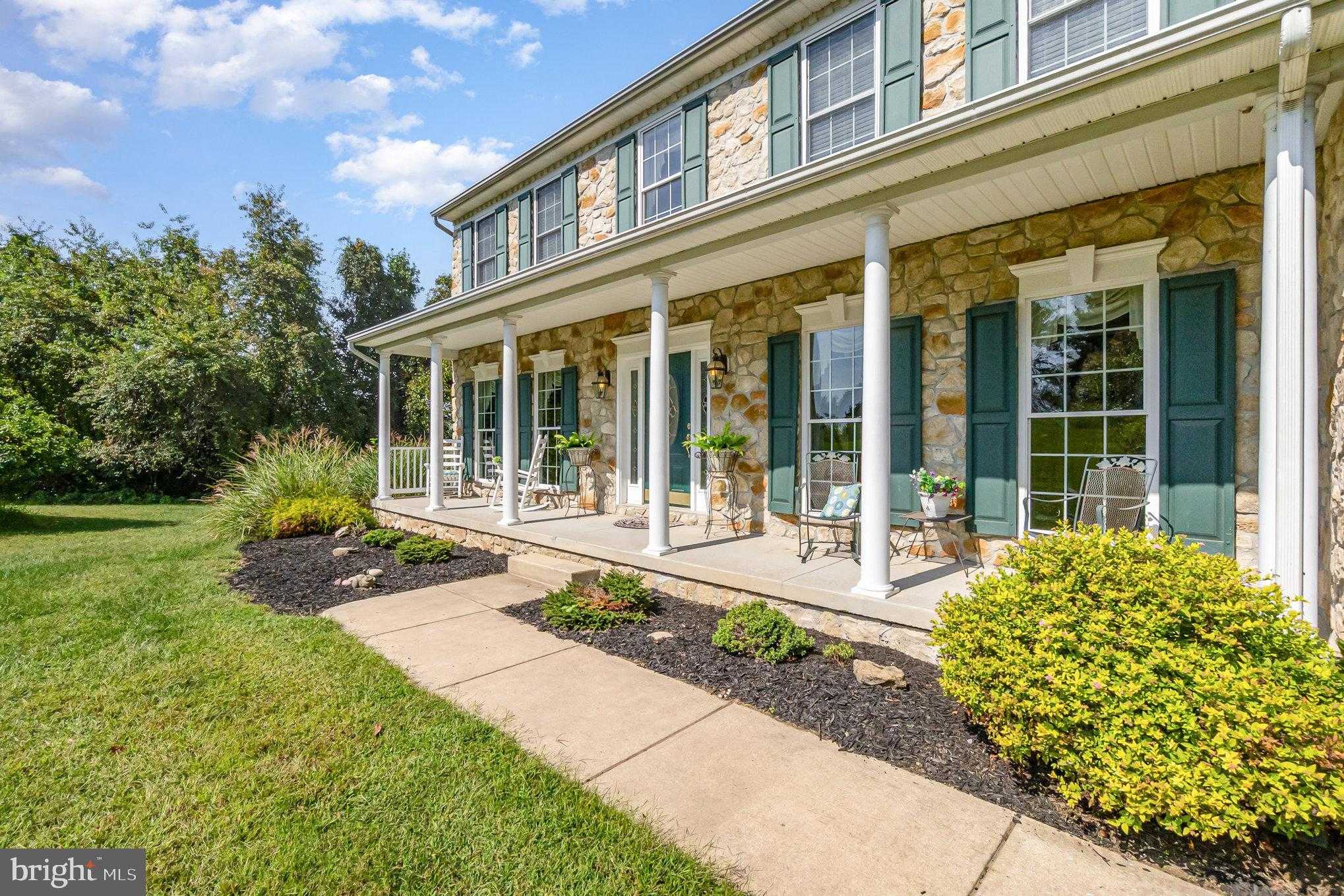 209 Christopher Rd photo 3