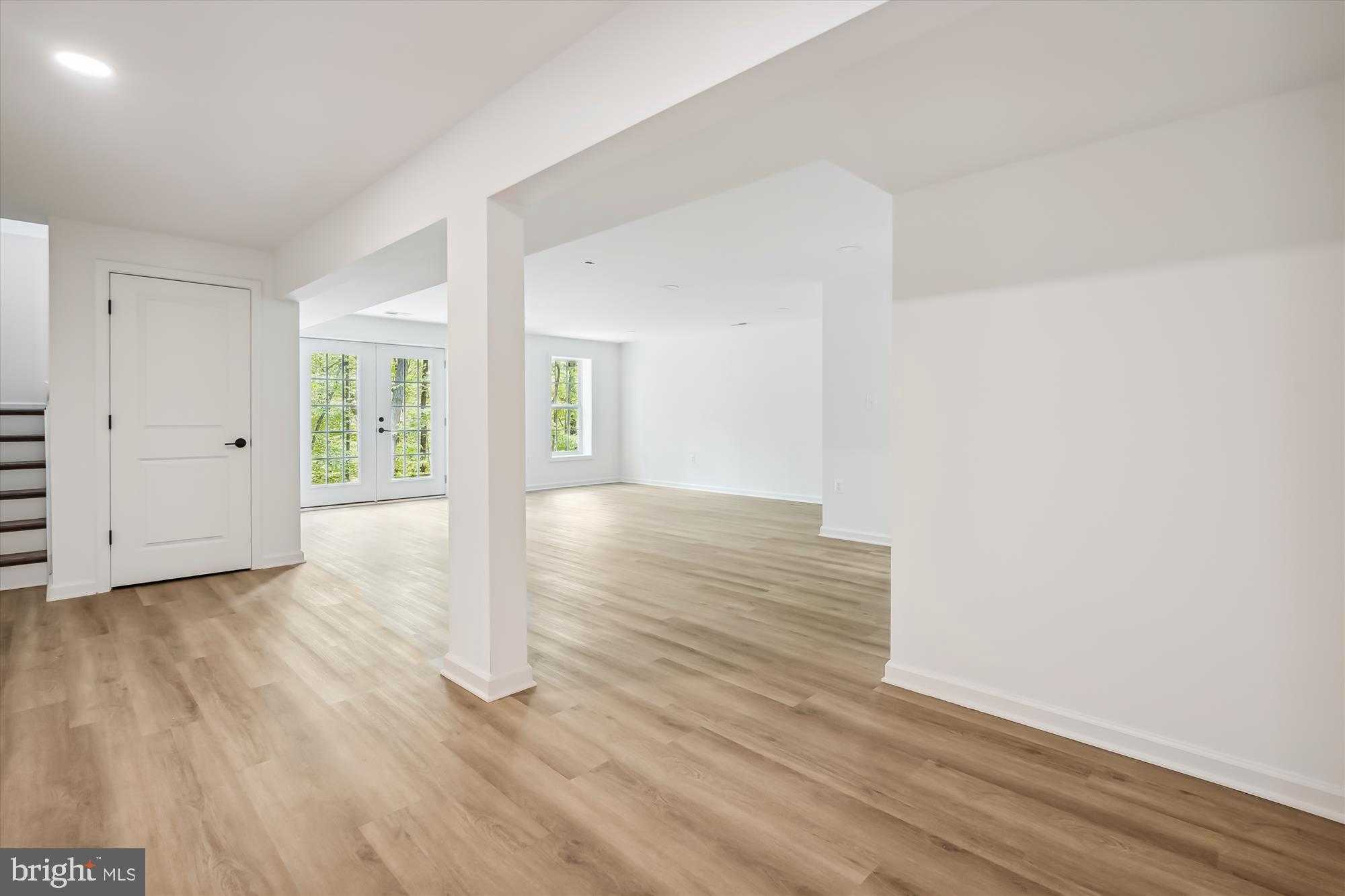 Eggbornsville Rd photo 52