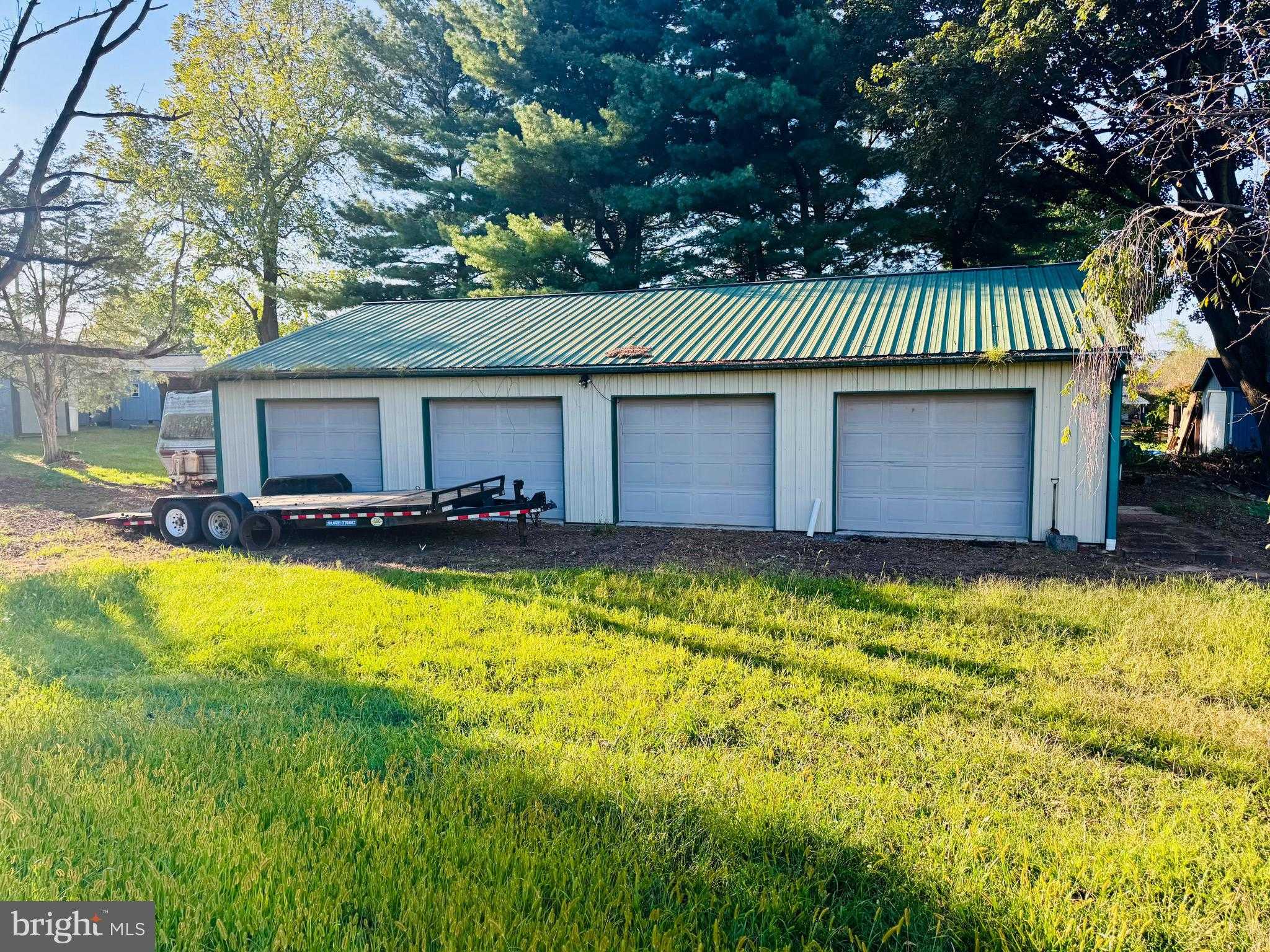 895 Pleasant Hill Rd photo 4