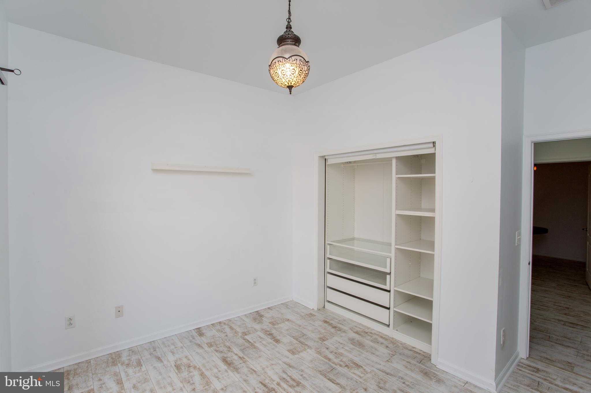 523 Carson Ter photo 55