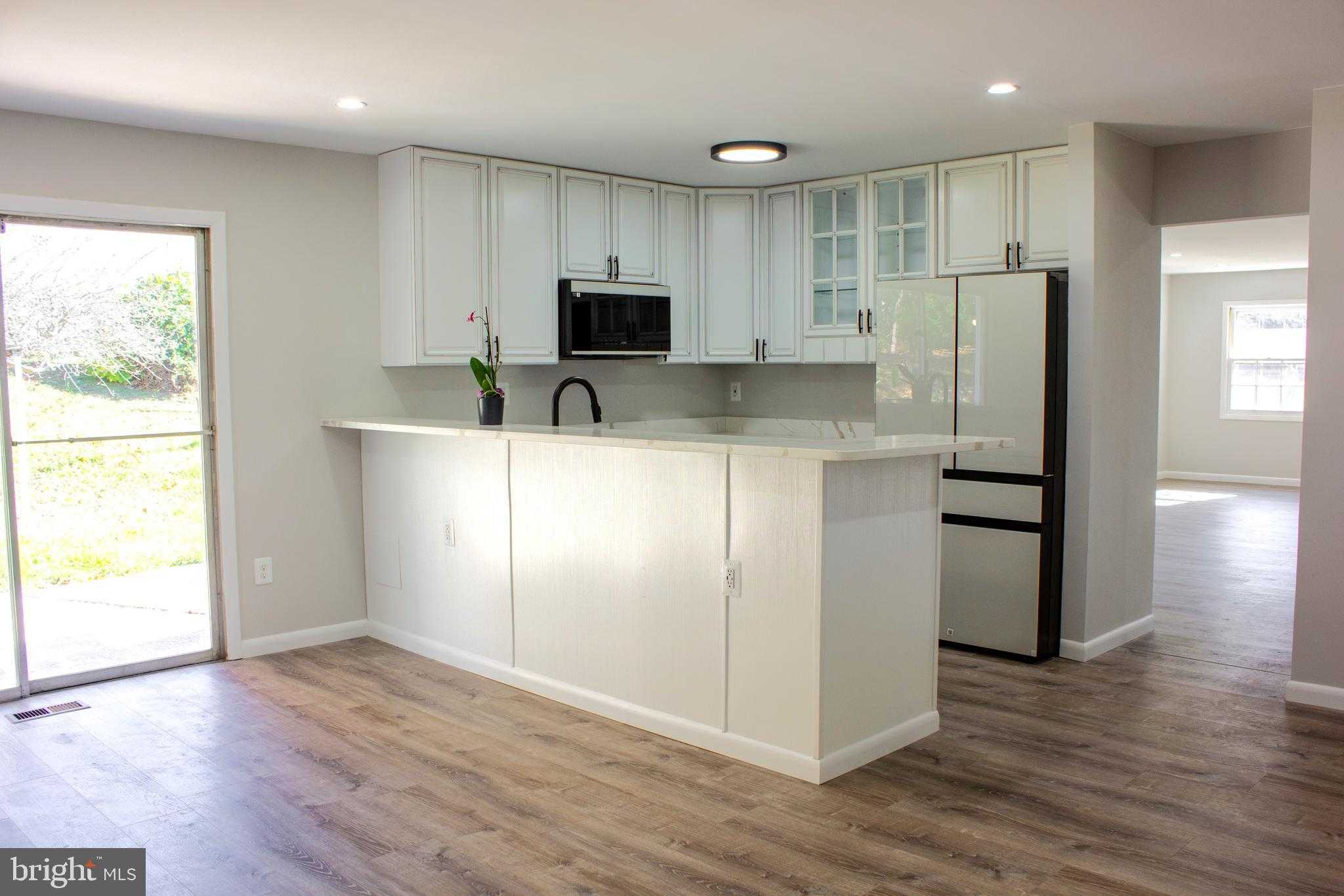 509 Foster Knoll Dr photo 9