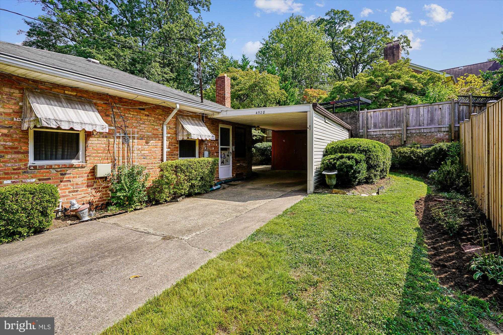 4528 Dittmar Rd photo 7