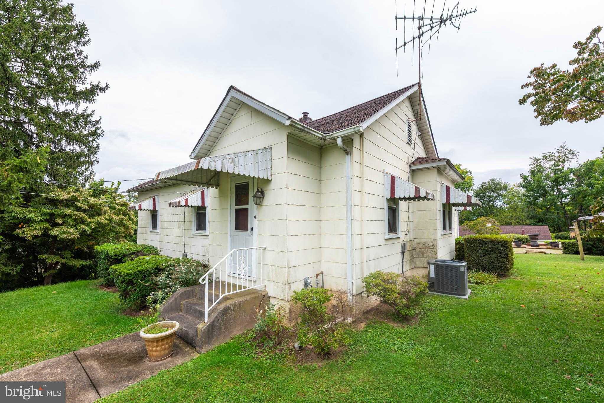 3417 E Joppa Rd photo 3