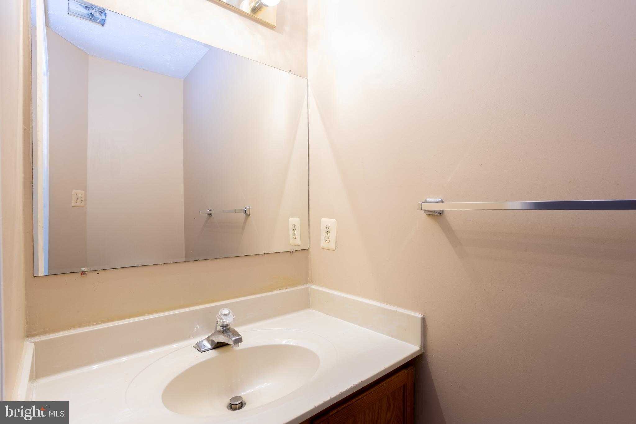 11324 Clearbrooke CT photo 4