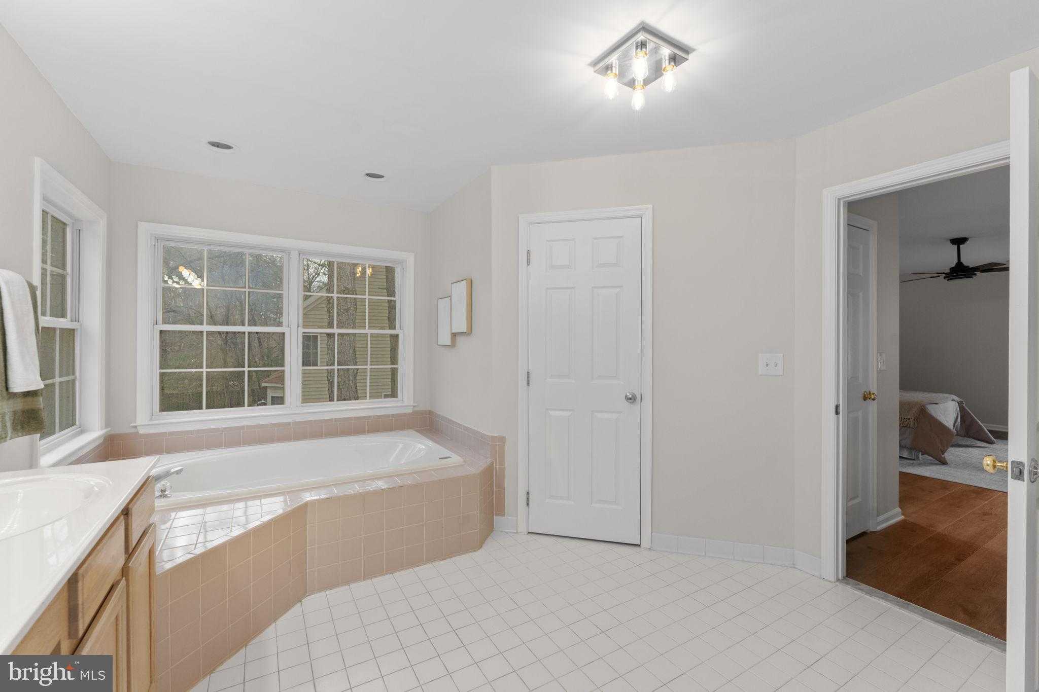 13400 Lore Pines Ln photo 47