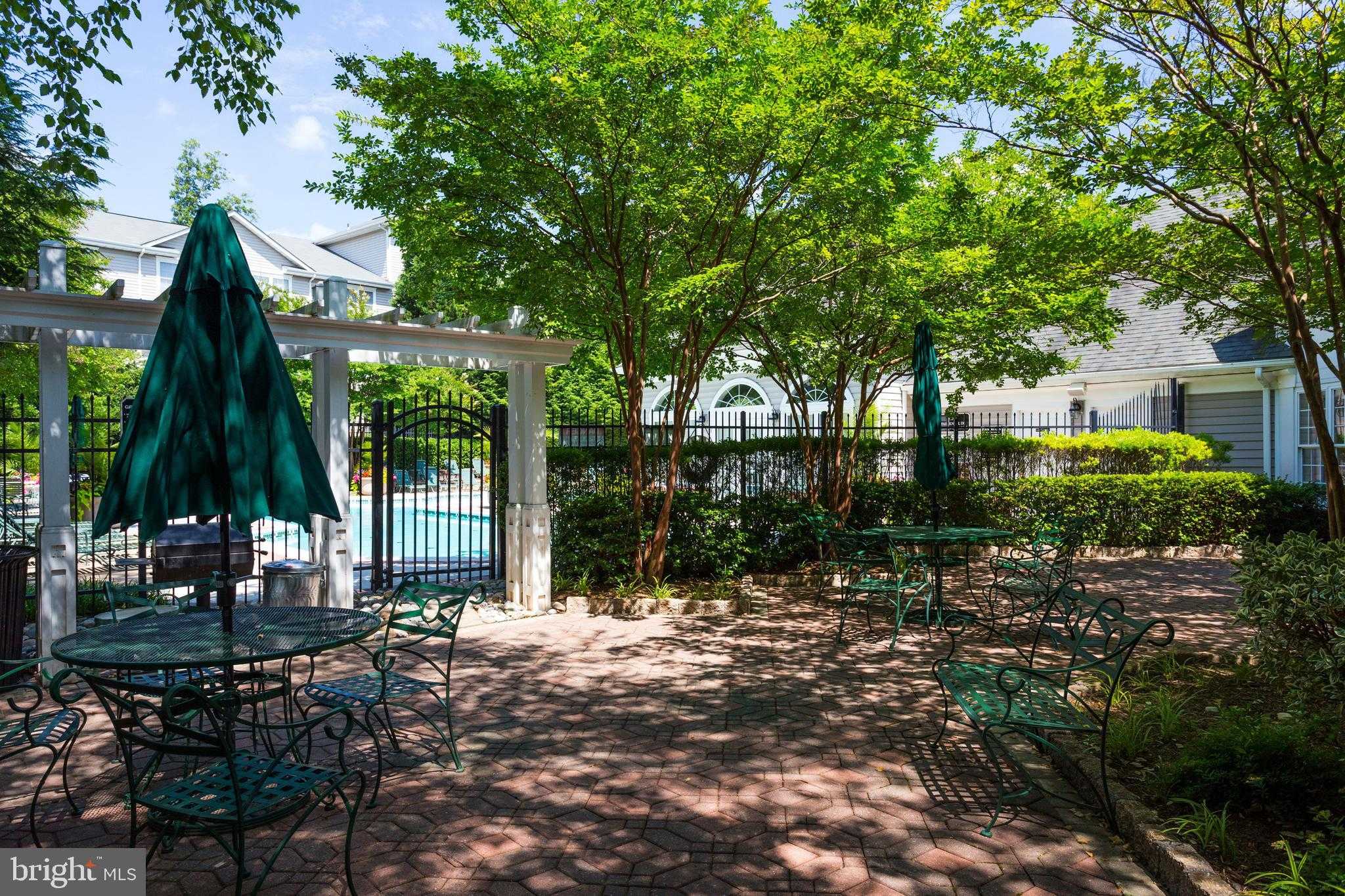 4506 Superior Sq photo 48