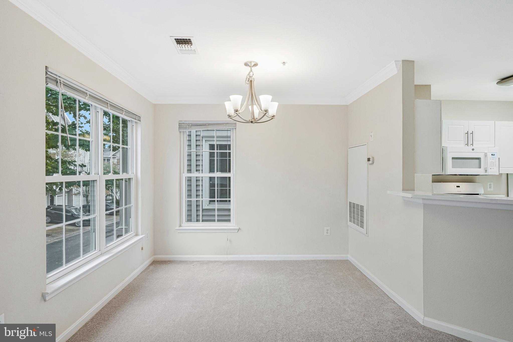 4506 Superior Sq photo 6