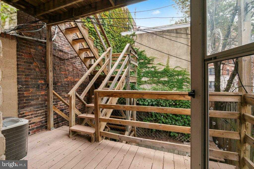 645 N Paca St photo 20