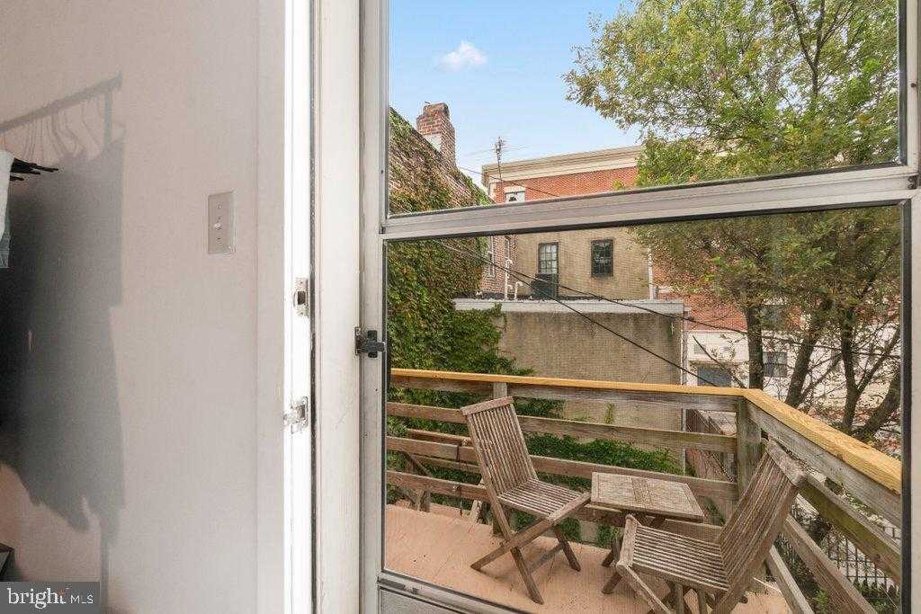 645 N Paca St photo 28