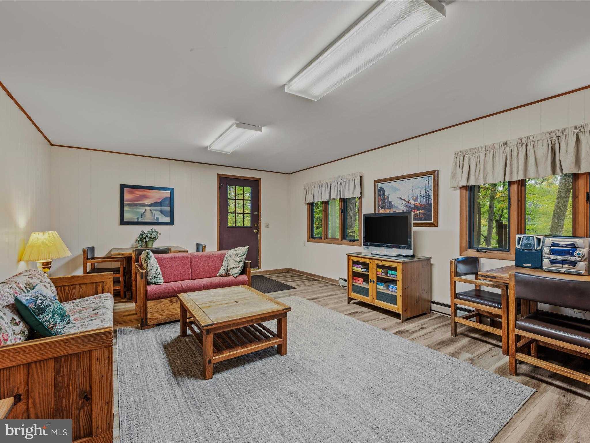 35 Warblers Way photo 25