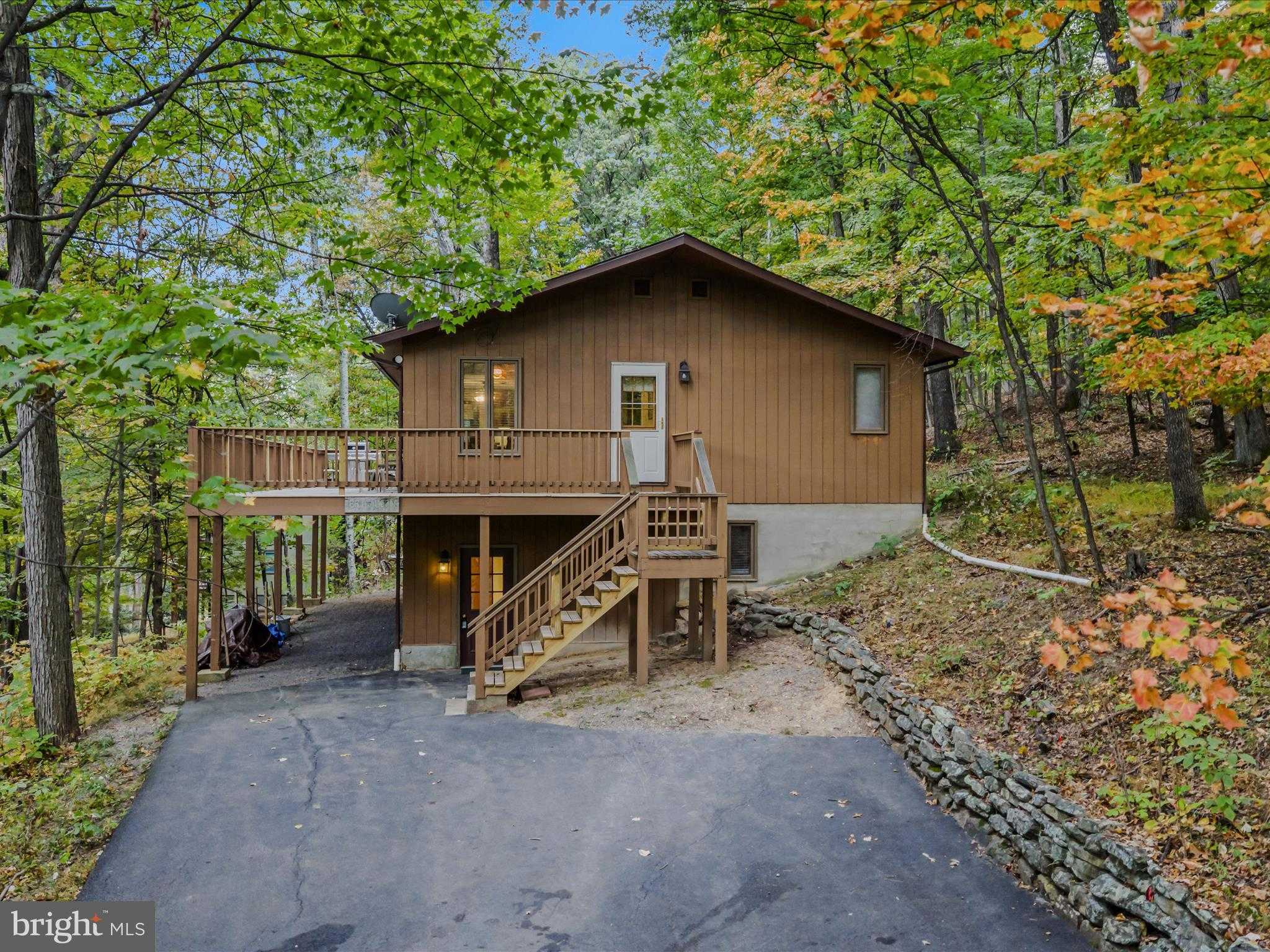 35 Warblers Way photo 4