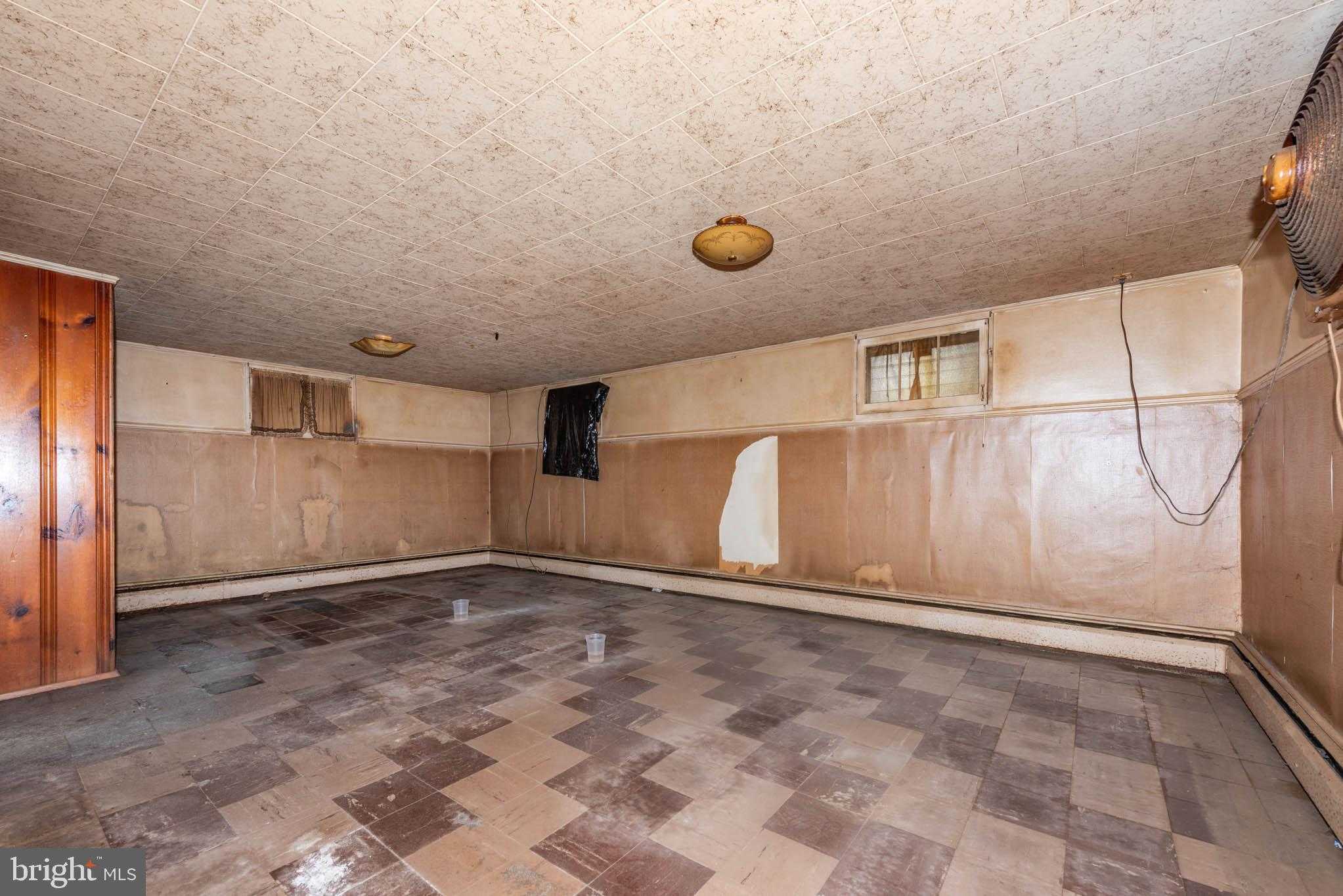 3417 E Joppa Rd photo 16