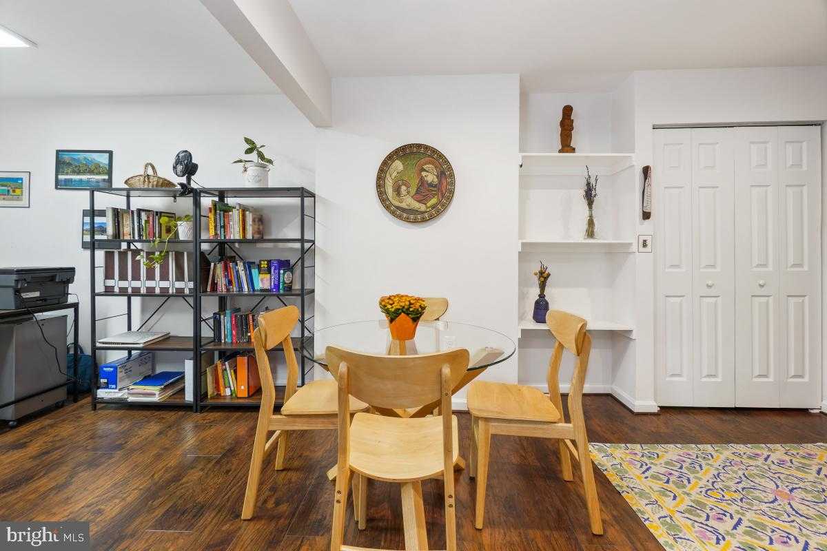 878 College Pkwy Apt 101 photo 4